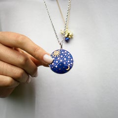 Amy Y 18 Karat Gold and Enamel Contemporary Pendant Necklace 'Harper'