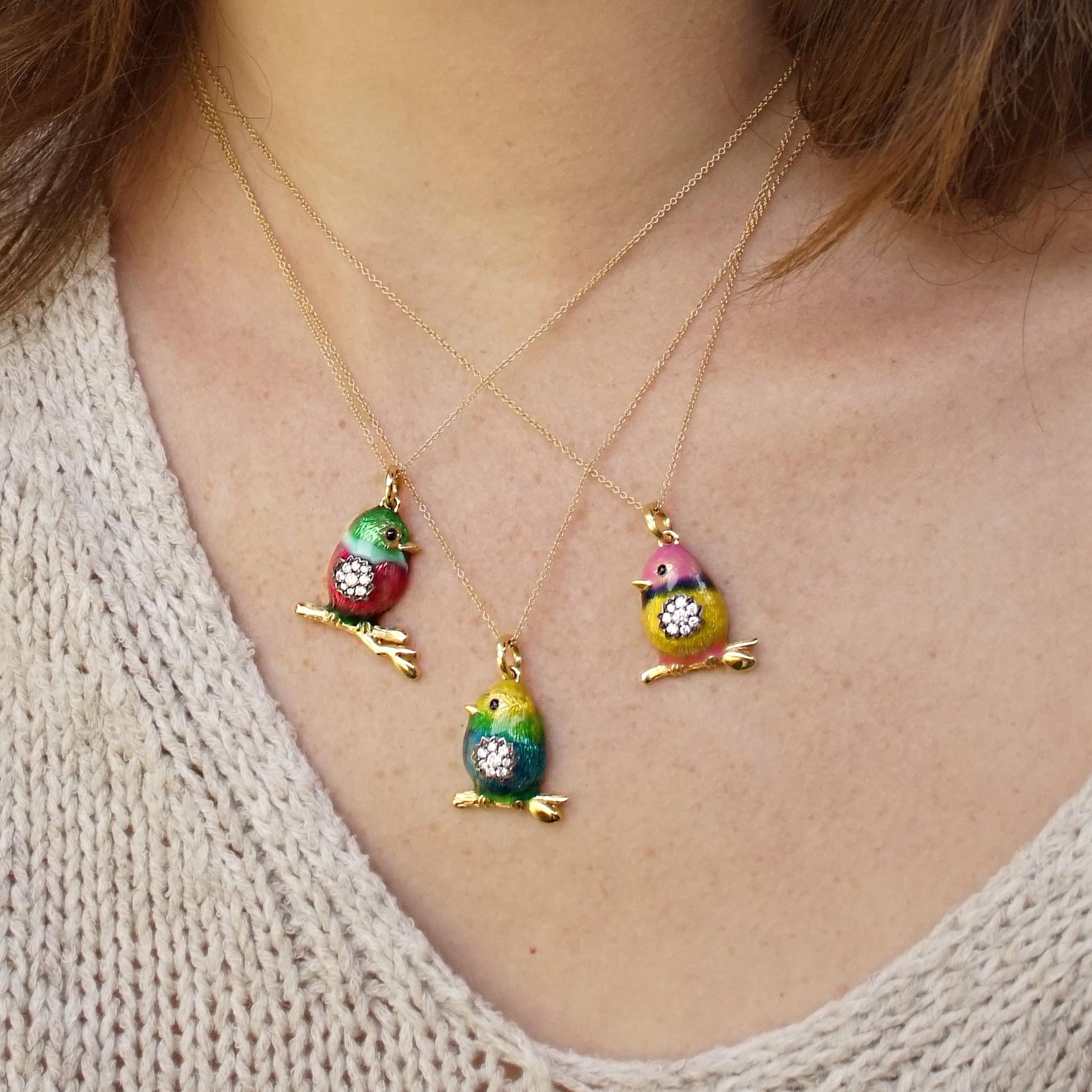 18 Karat Gold, Diamond and Enamel Rainbow Baby Bird Pendant Necklace 'Tweety' For Sale 5
