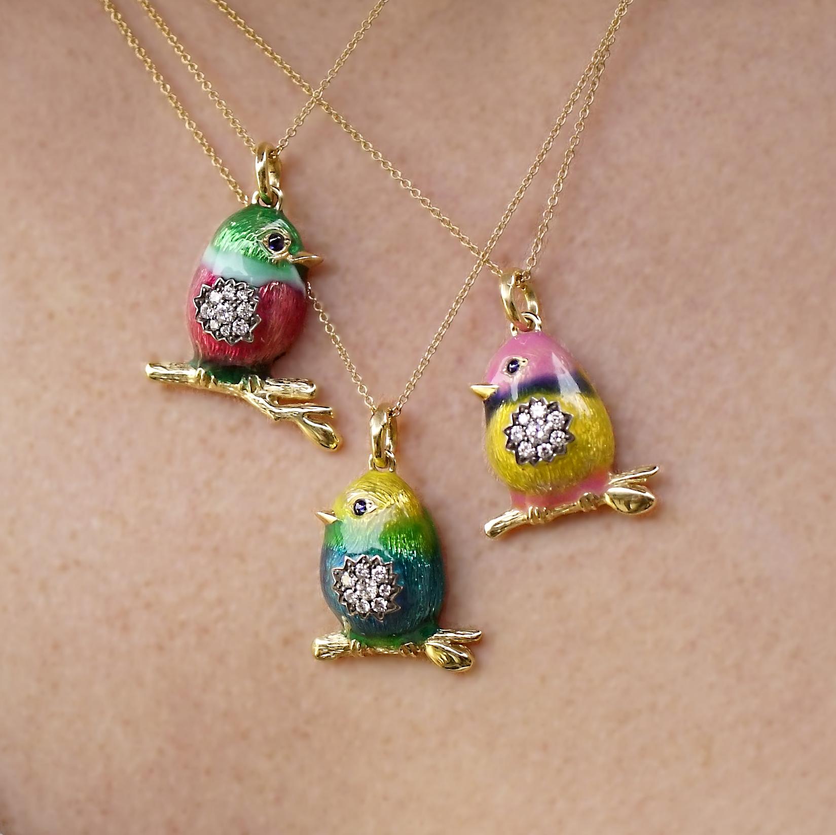 Round Cut 18 Karat Gold, Diamond and Enamel Rainbow Baby Bird Pendant Necklace 'Tweety' For Sale