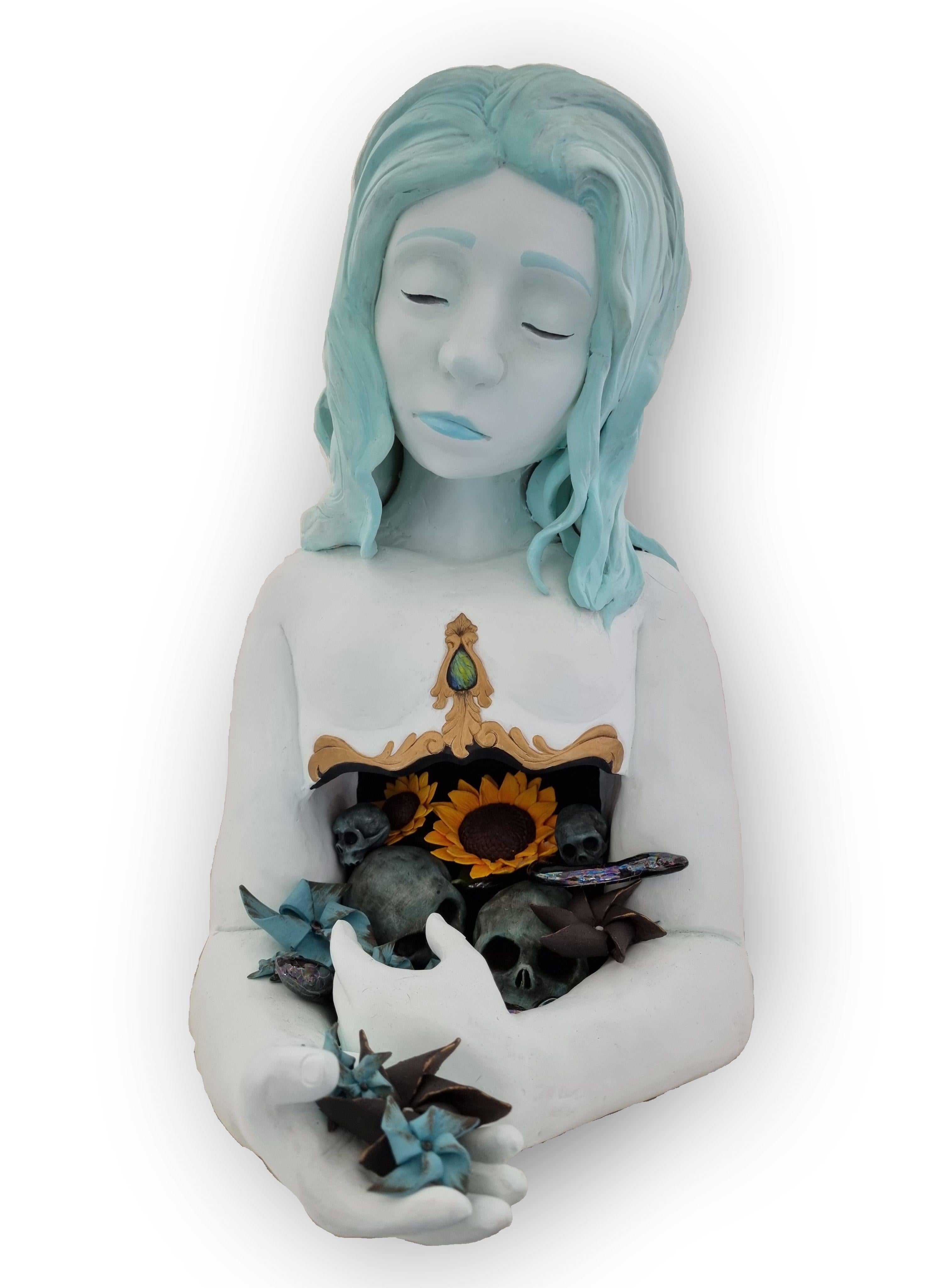 Figurative Sculpture Amy Young - Girl Spilling her Guts (Fille qui se déverse de ses tripes)