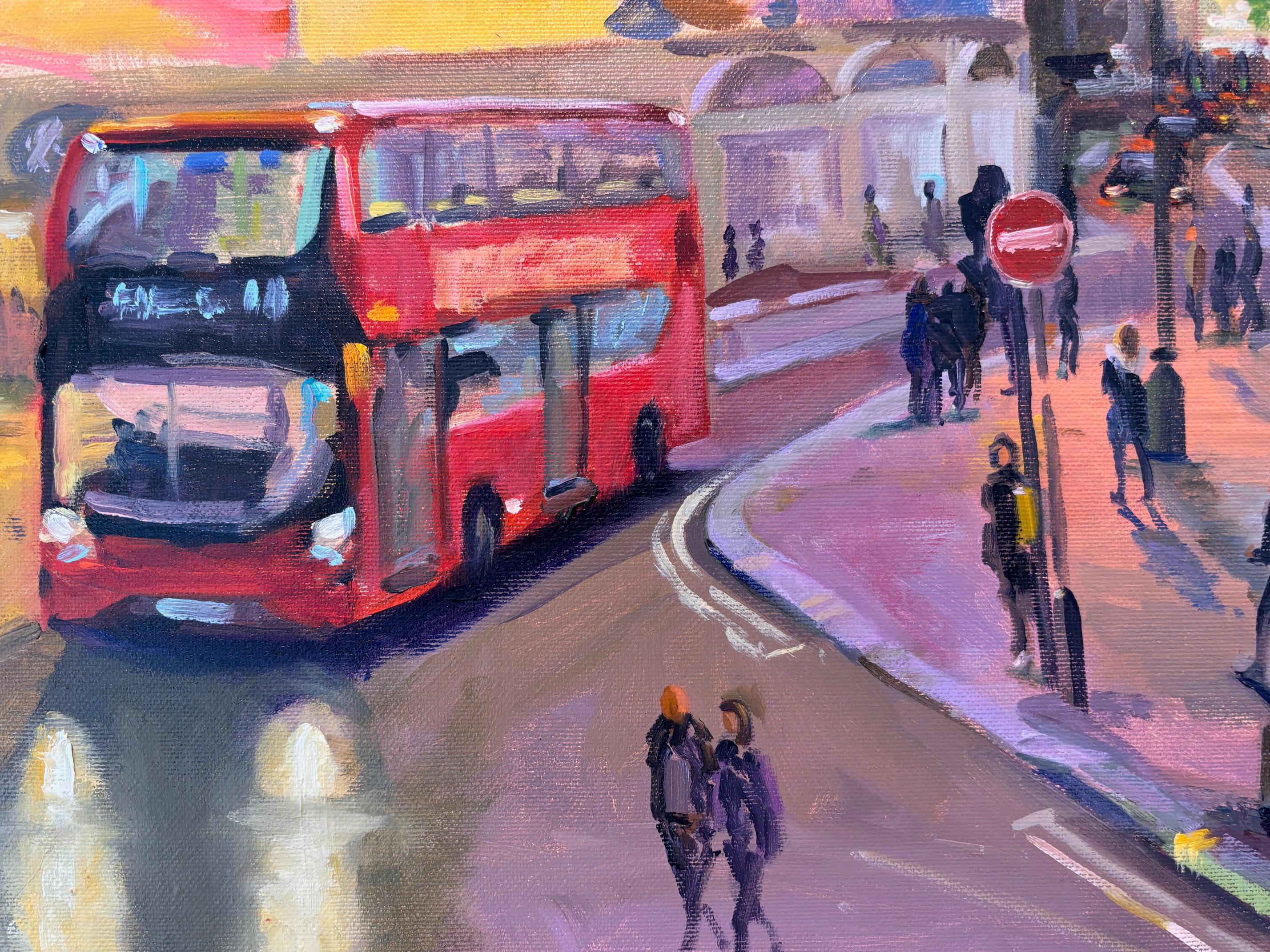 Dieses außergewöhnliche Kunstwerk ist derzeit in der Signet Contemporary Art Gallery und online ausgestellt und zu verkaufen.

Crowds at Piccadilly ist voller Bewegung und Licht und fängt das Herz von London in vollem theatralischen Schwung ein.