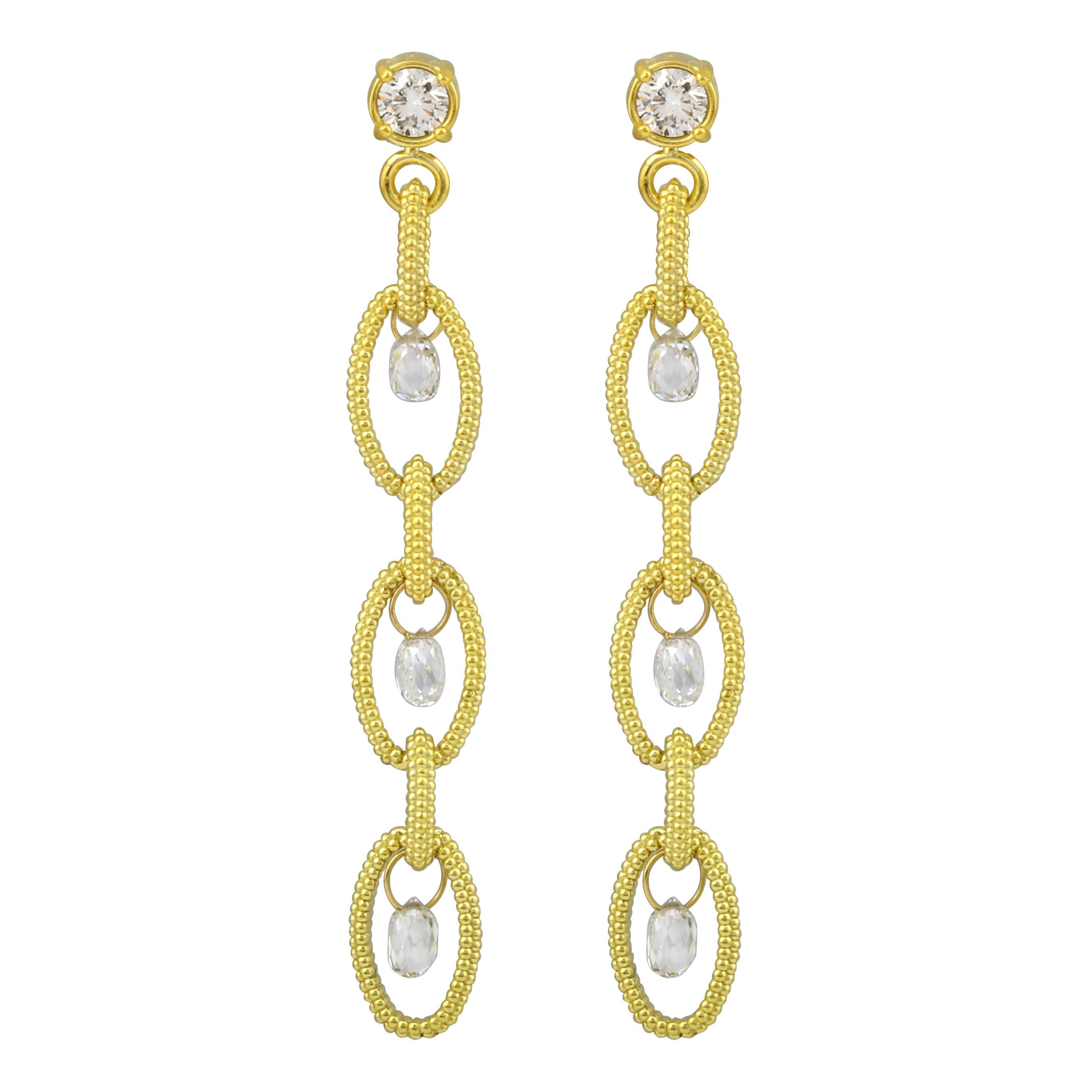 Etruscan Oval Granulated Link Earrings with Diamond Briolettes in 18k Gold designed by Amyn The Jeweler.

6 Diamond Briolettes

2 Diamonds

ERETROVALDIABRIO

Made with passion in Los Angeles