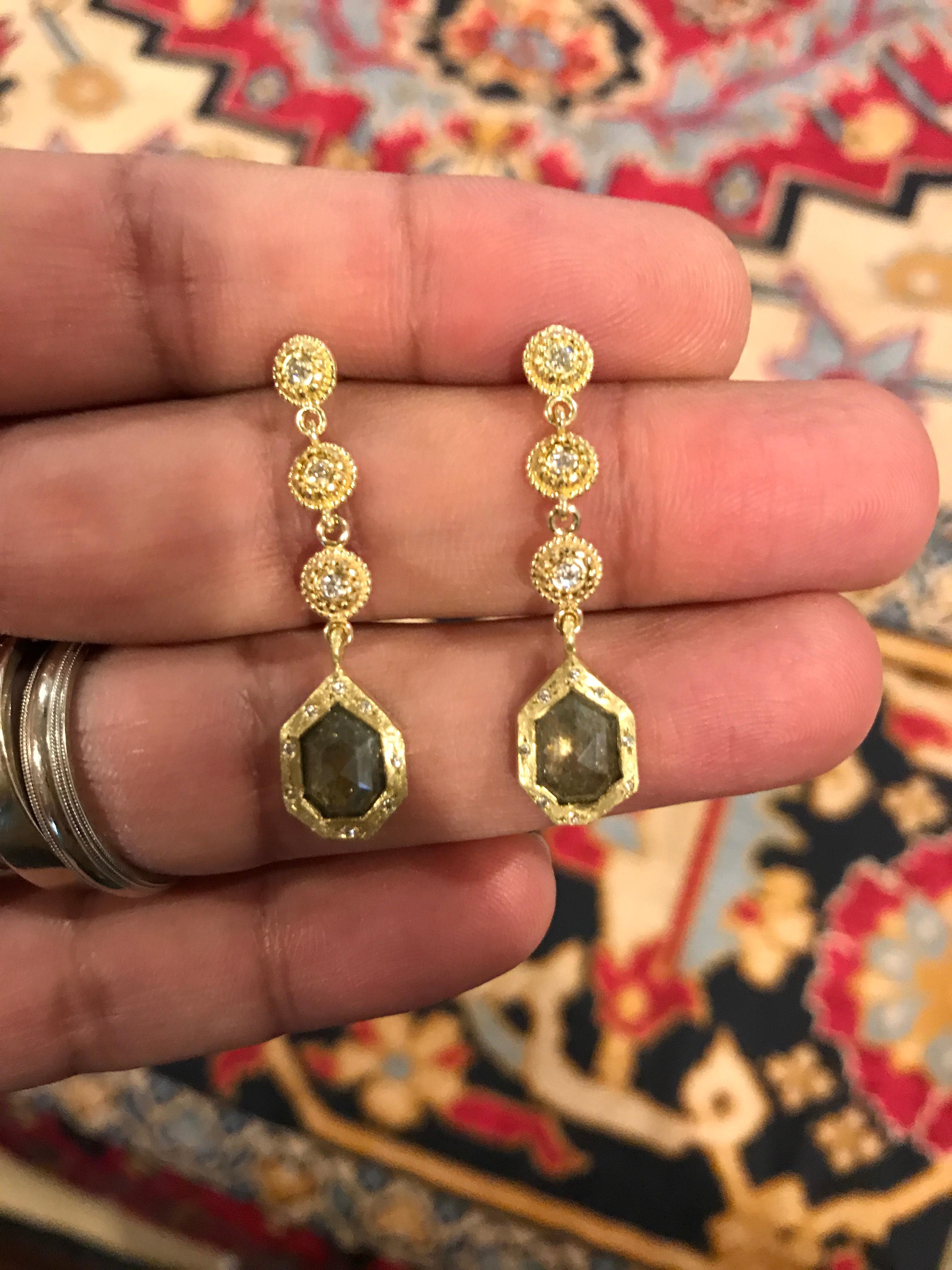  Natural Color Trapeze Rosecut and White Diamond Earrings in 18k Yellow Gold designed by Amyn The Jeweler.

Pair of Trapeze diamonds 3.65 cts.

6 white diamond weight 0.18cts.. 

Total diamond weight 3.83 cts

Passionately Created and Made in Los