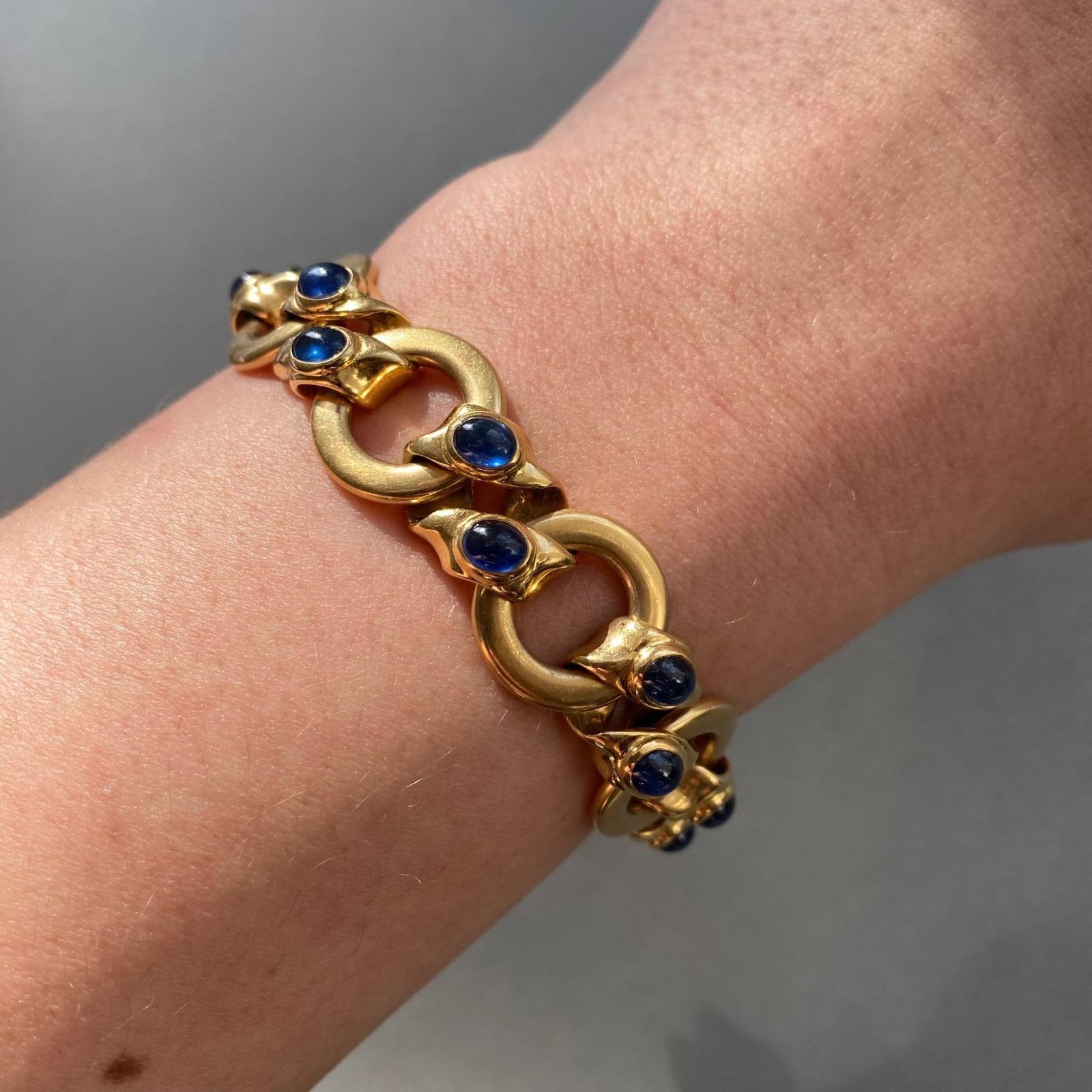 18 Carat Gold and Sapphire Bracelet In Good Condition For Sale In Amsterdam, NL