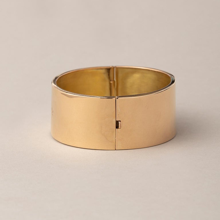 18 Carat Gold Antique Wide Bangle Bracelet For Sale at 1stDibs