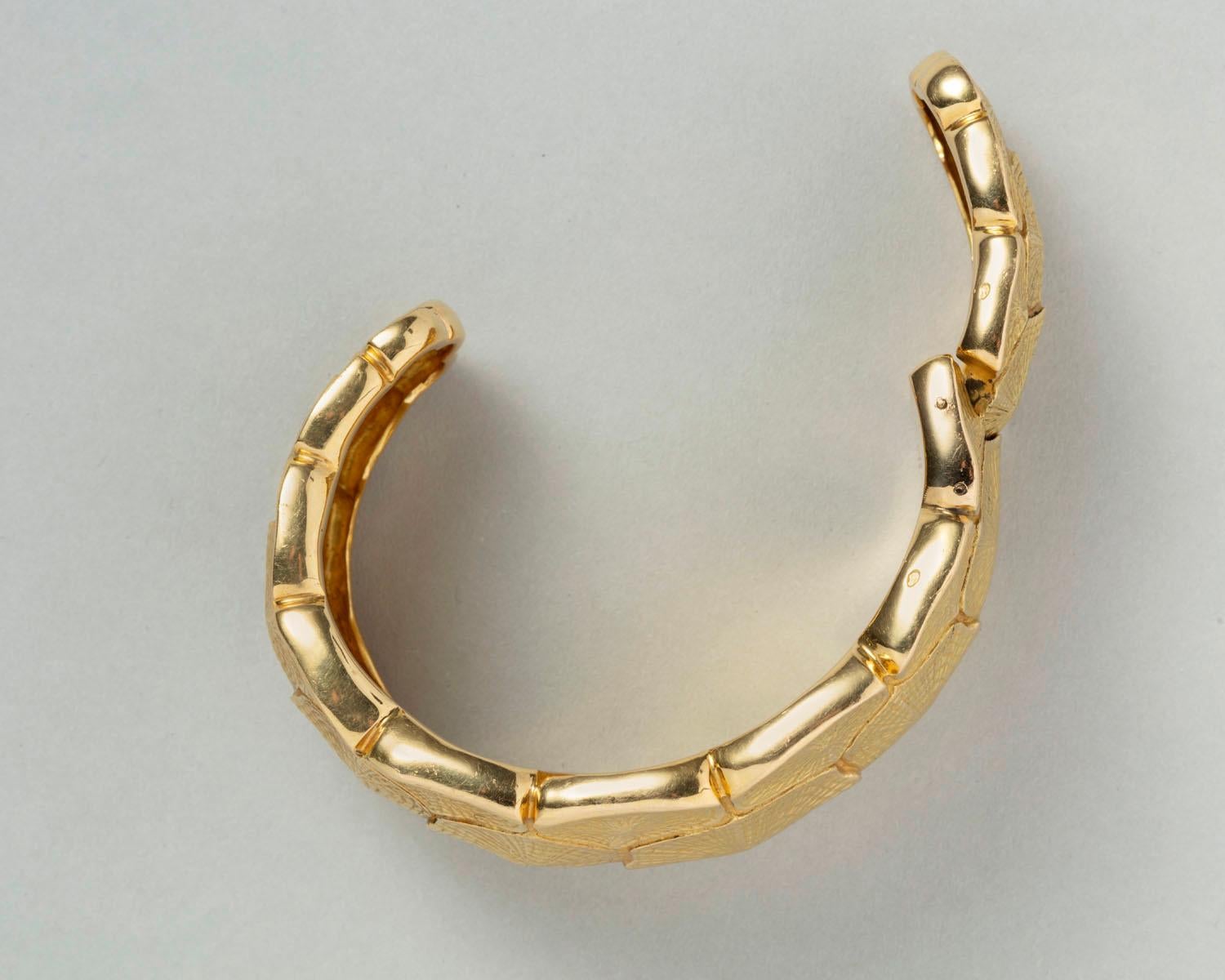 Women's or Men's An 18 Carat Gold Fred of Paris Cuff Bracelet For Sale