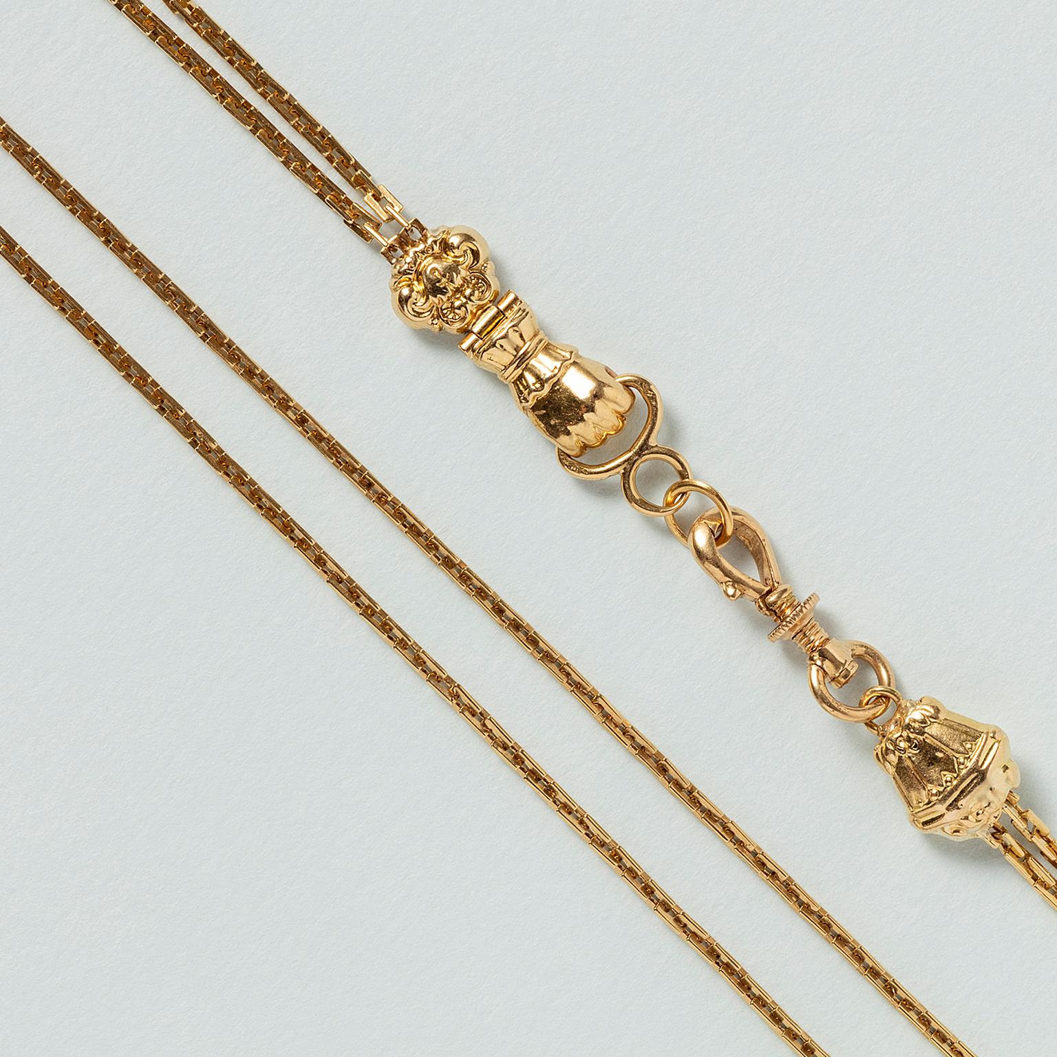 An 18 Carat Gold French Antique Watch Chain In Good Condition For Sale In Amsterdam, NL