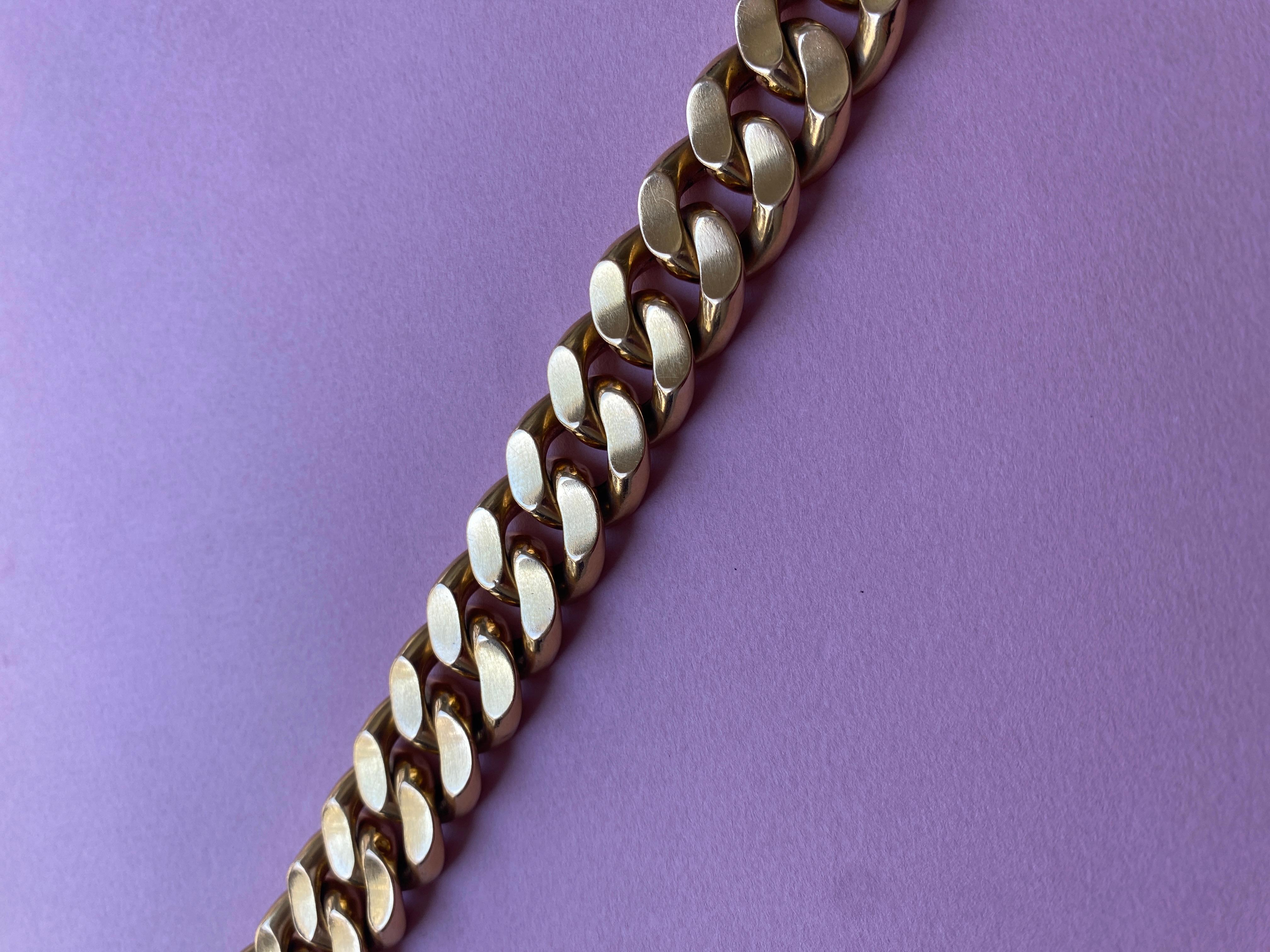 An 18 Carat Gold French Curb Link Bracelet 6