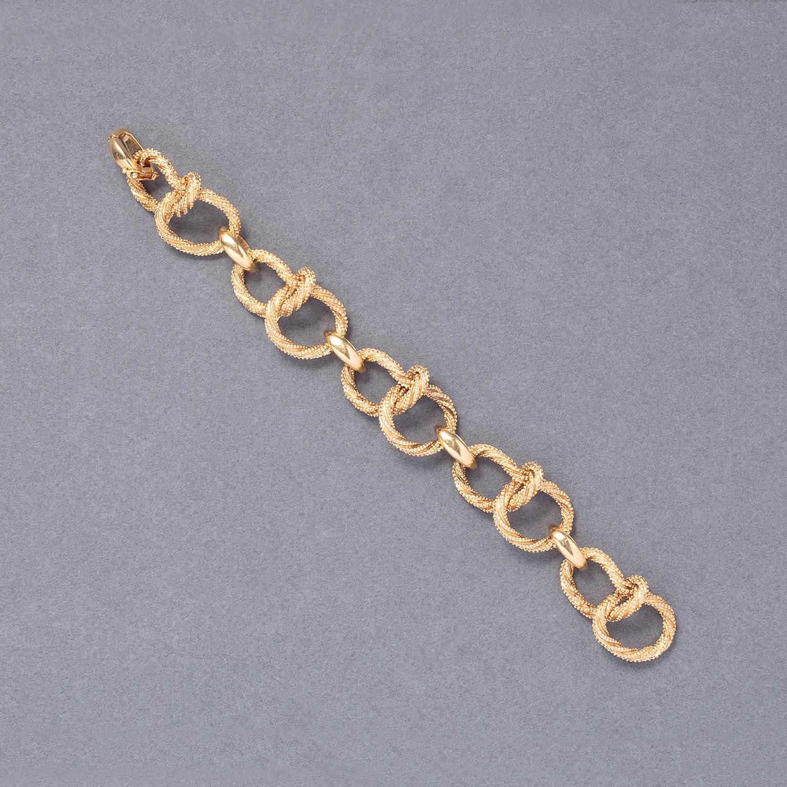 Bracelet français Gaetan de Percin en or 18 carats Unisexe en vente