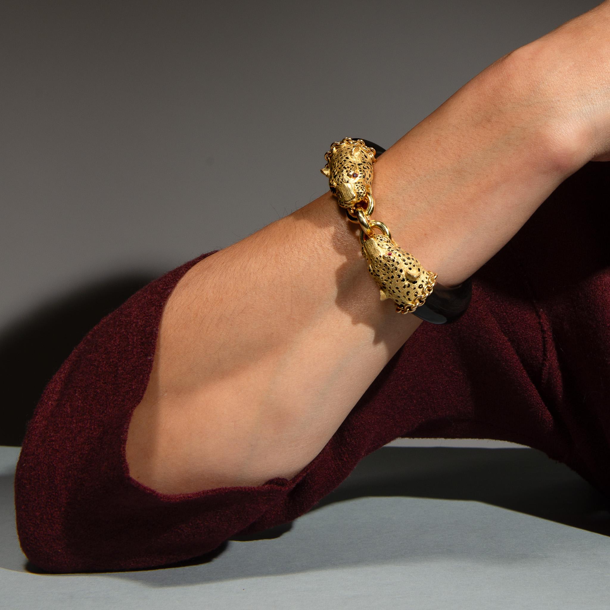 Bracelet en or 18 carats Gay Frères Panther avec Wood 3