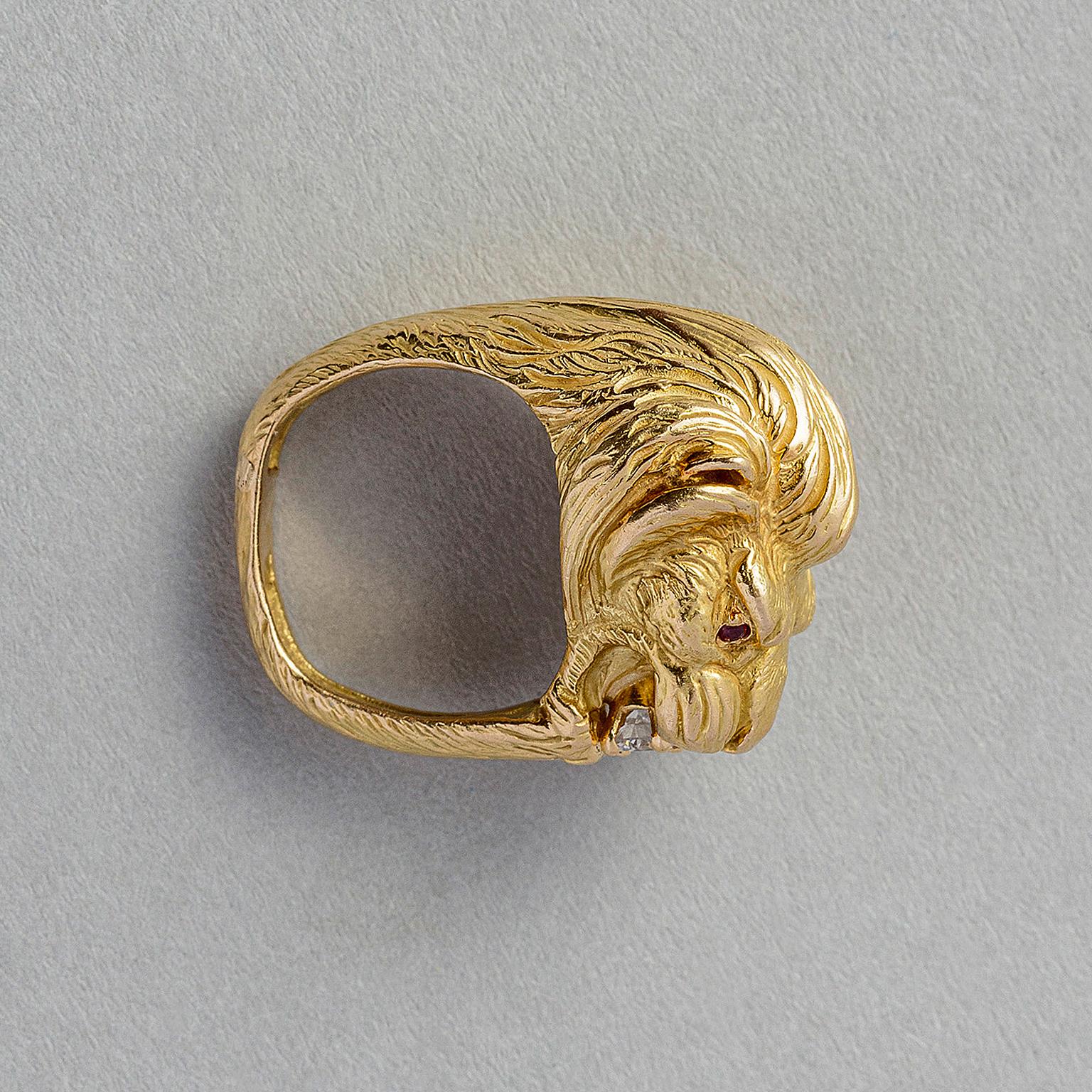 Brilliant Cut 18 Carat Gold, Ruby and Diamond Leo Ring