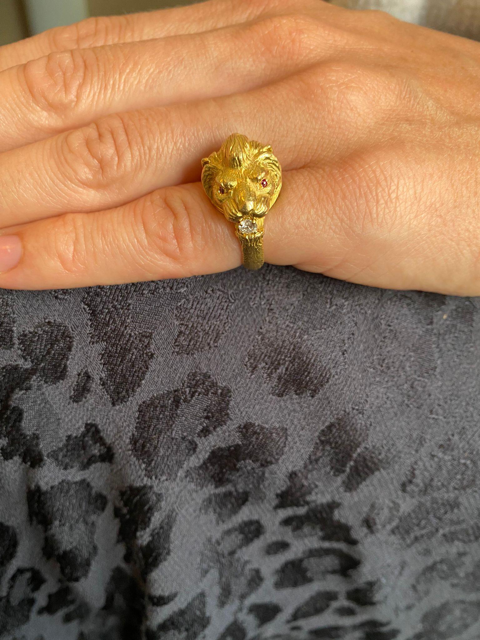 18 Carat Gold, Ruby and Diamond Leo Ring 1
