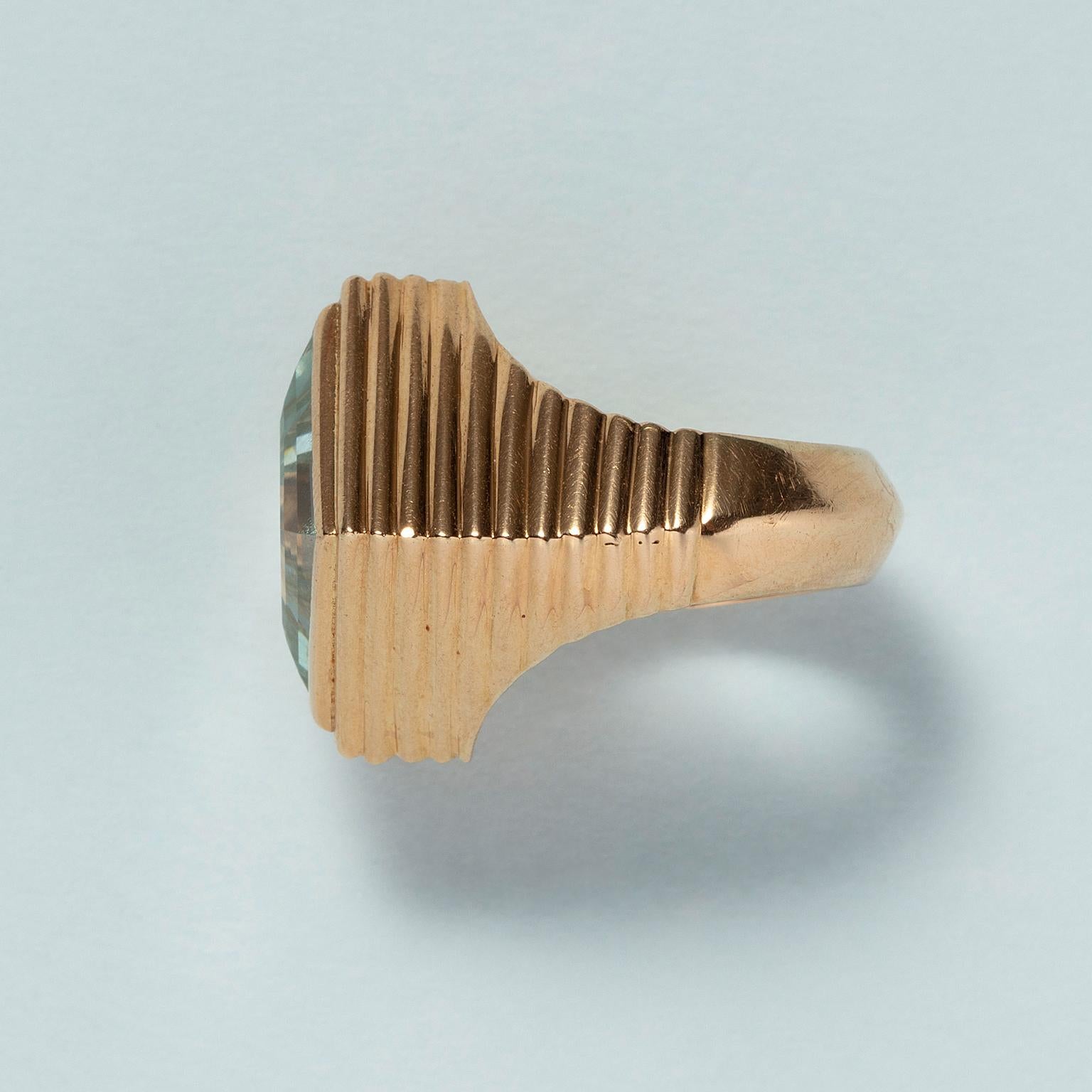 Square Cut An 18 Carat Gold Tartelette Ring with Aquamarine For Sale
