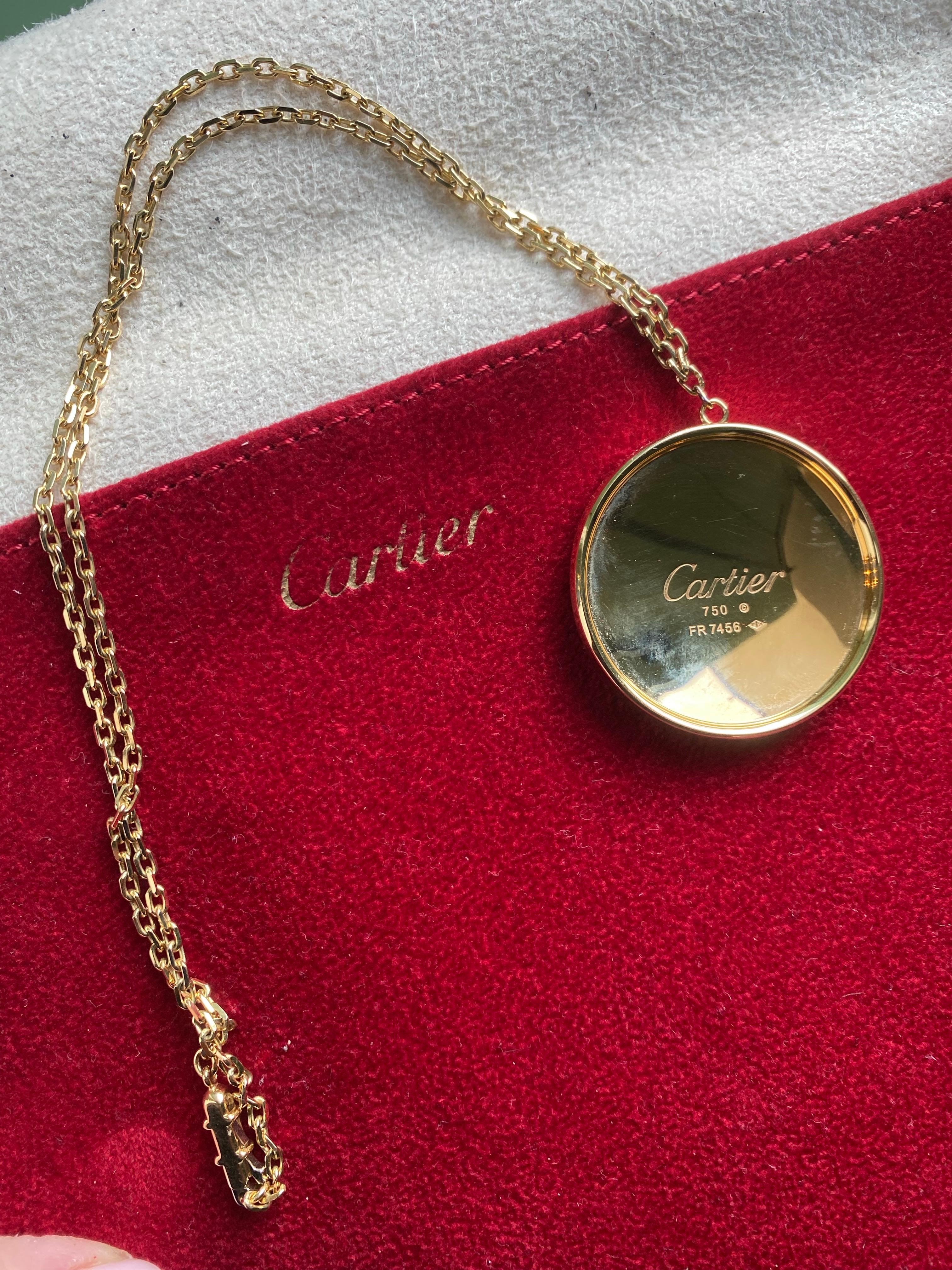 An 18 carat yellow gold Cartier love disc pendant For Sale 1