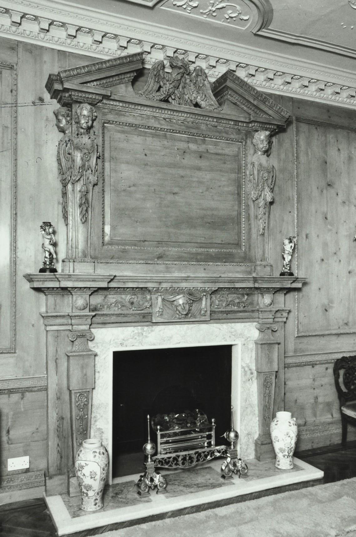18 Century Carved Pine Palladian Overmantle Fireplace In Distressed Condition In London, GB