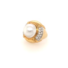 18 Karat Yellow Gold, Mabe Pearl and Diamond Ring