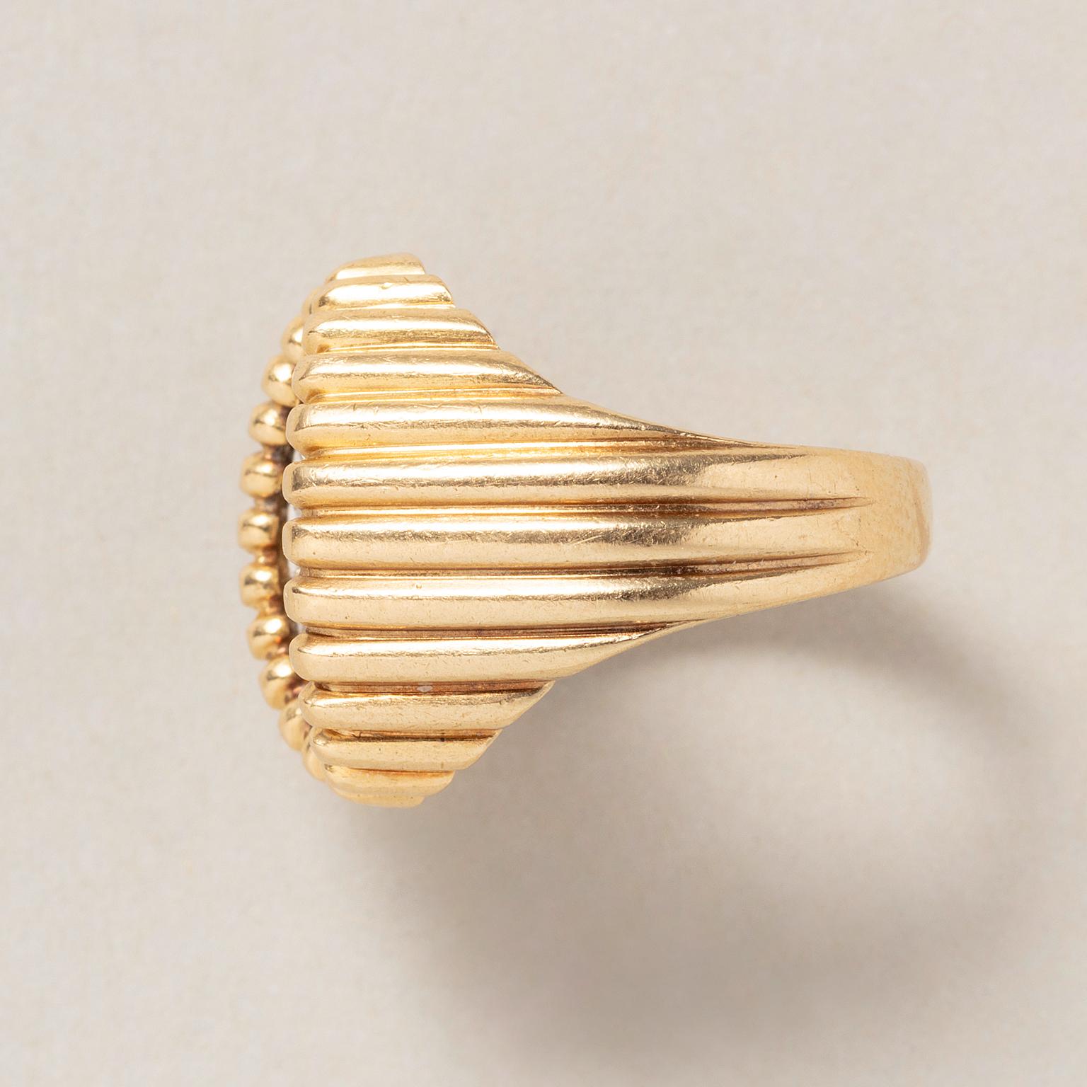 Brilliant Cut An 18k Gold and Diamond Mellerio Tartelette Ring For Sale