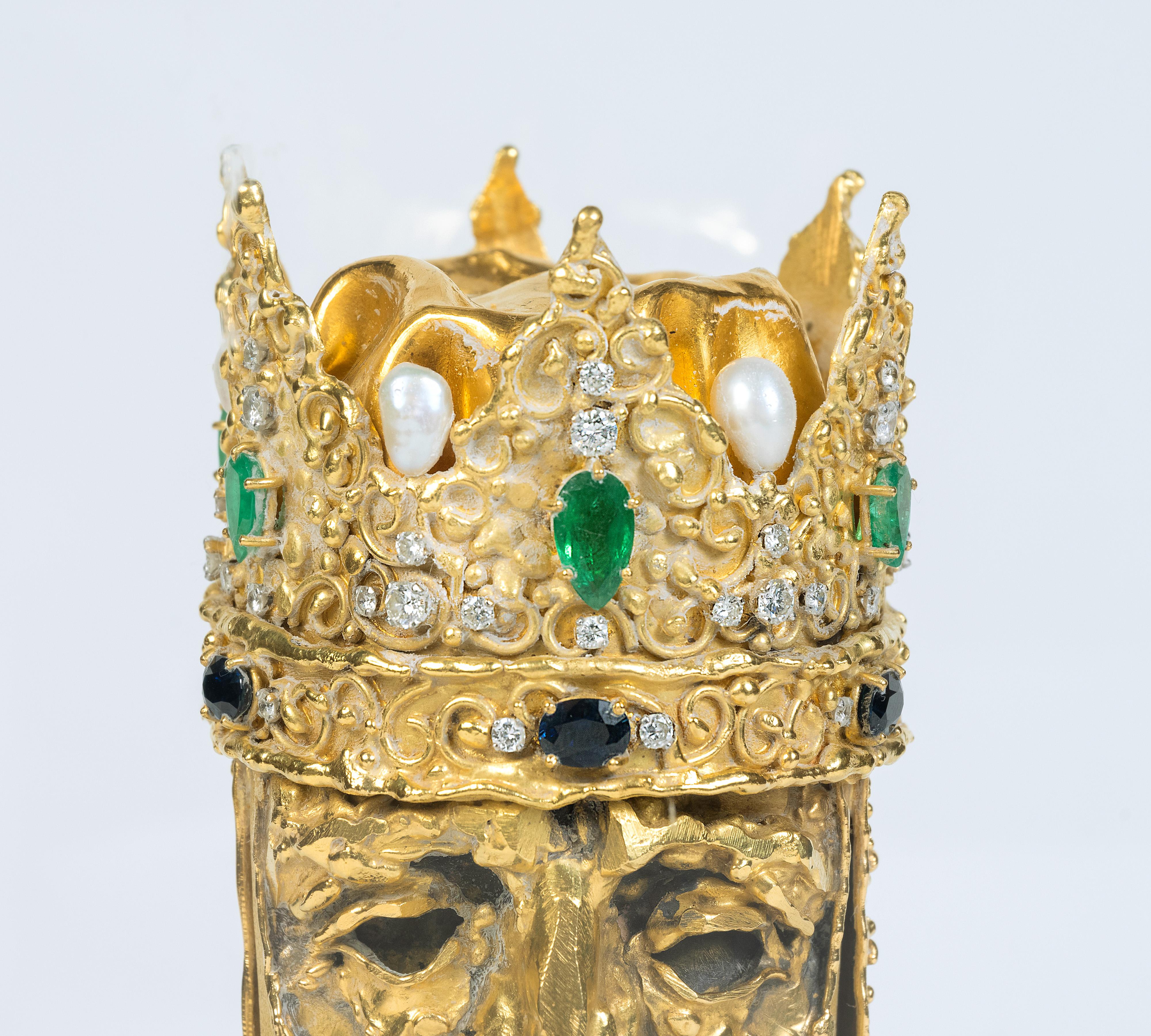 An 18K Gold and Gem Set Bust of a King, by George Weil London For Sale 6
