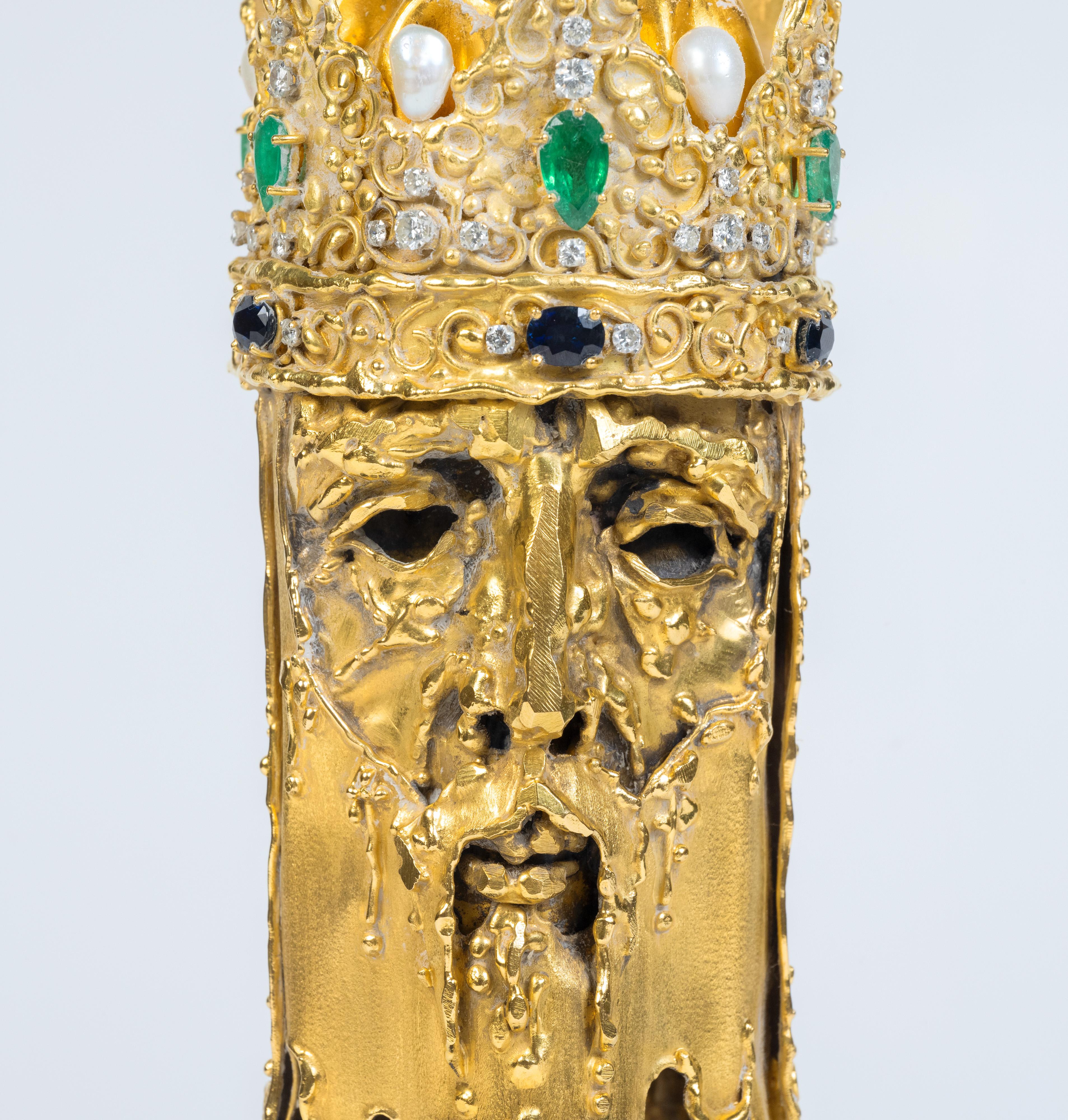 An 18K Gold and Gem Set Bust of a King, by George Weil London For Sale 9