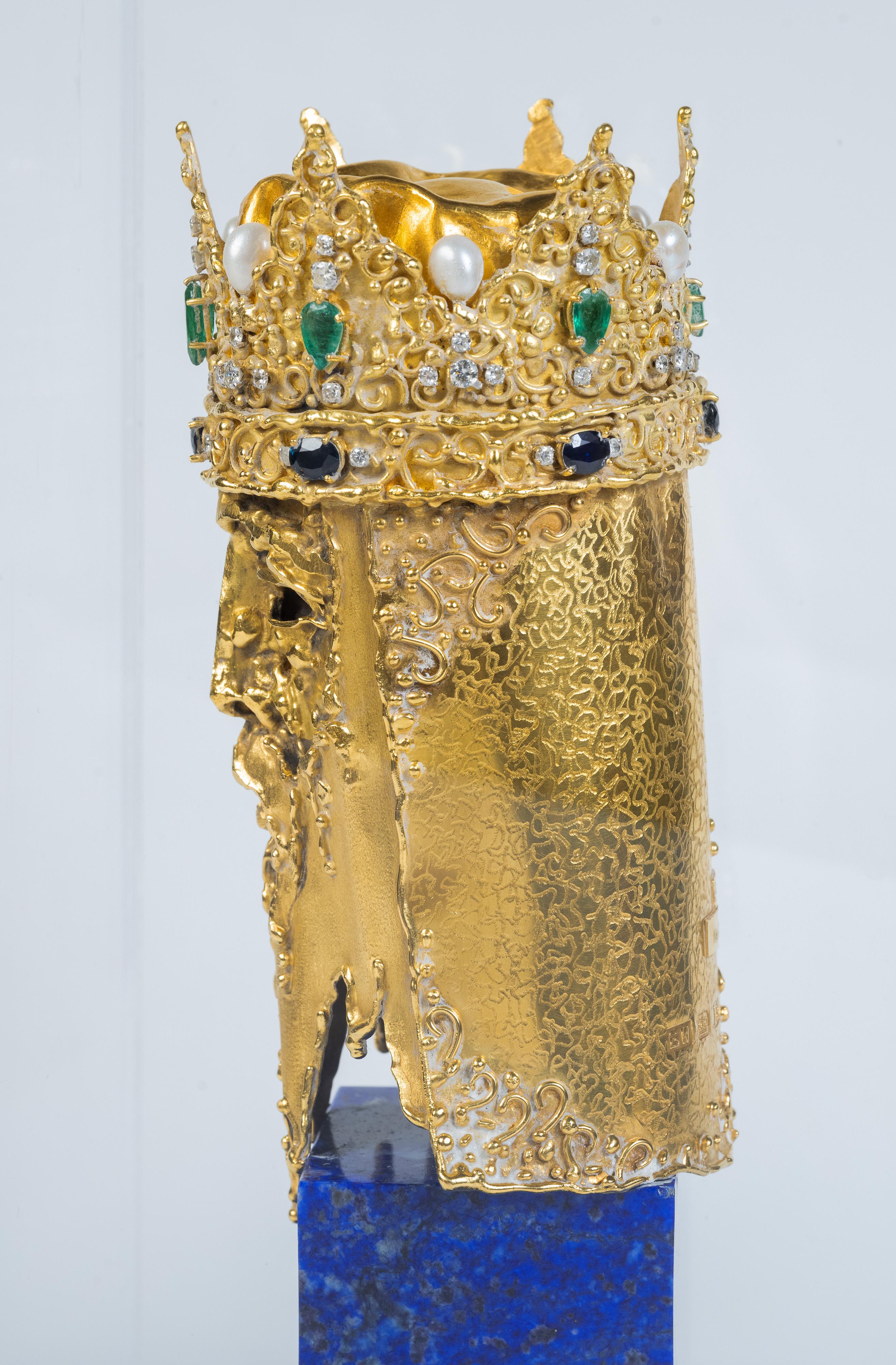 An 18K Gold and Gem Set Bust of a King, by George Weil London For Sale 2