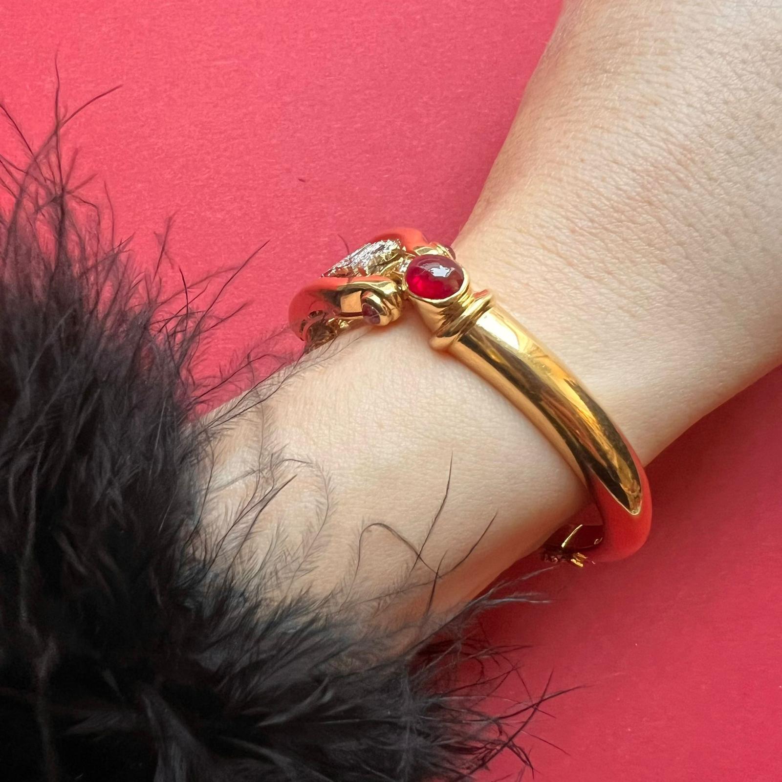 Bonheur-Armband aus 18 Karat Gold mit Diamanten und Rubinen im Angebot 5