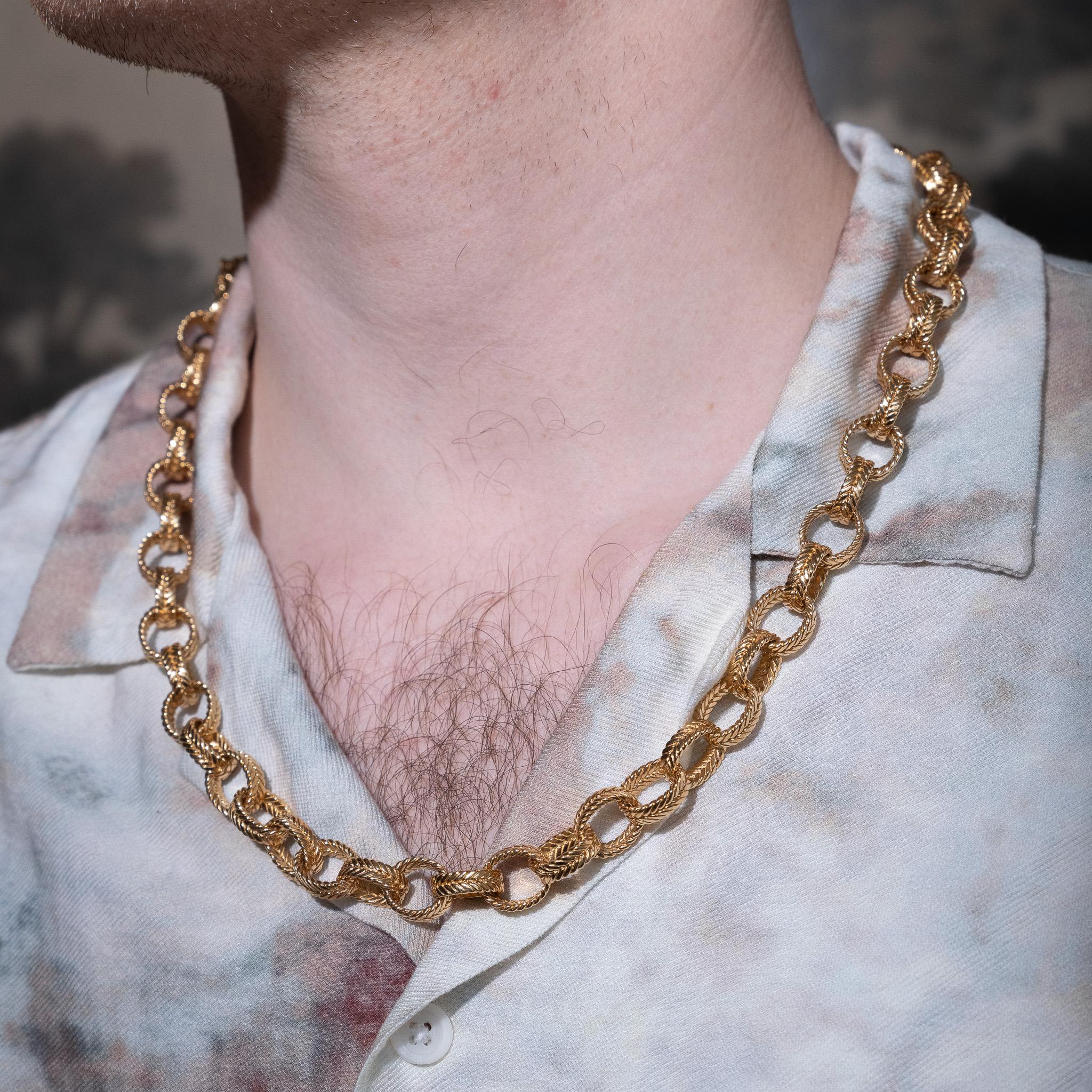 An 18k Gold Boucheron Chain with woven links in vendita 3