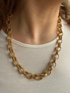 An 18k Gold Boucheron Link Chain