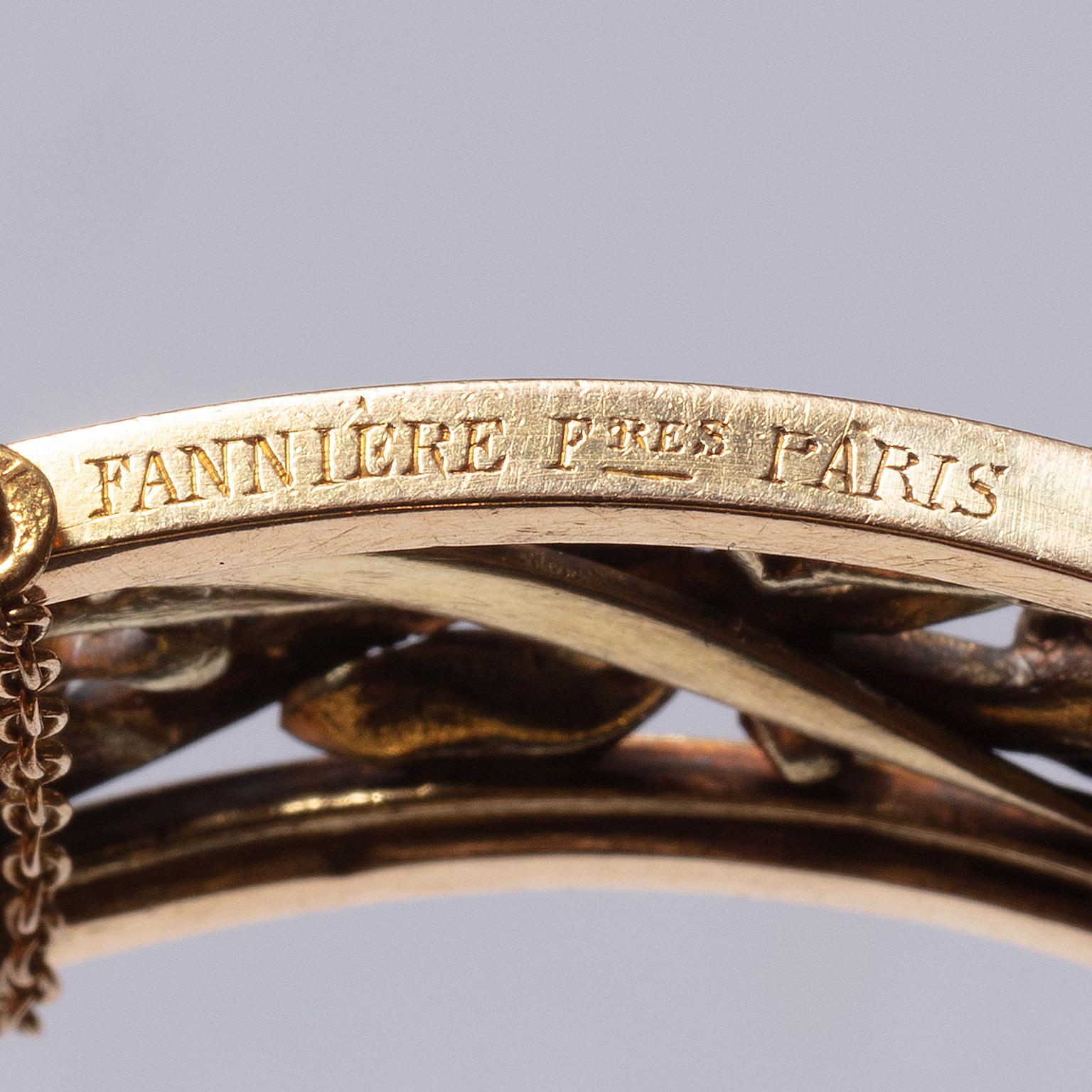An 18k gold bracelet with turquoise and diamond For Sale 3