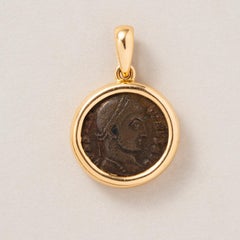 Bulgari Monete-Anhänger aus 18 Karat Gold