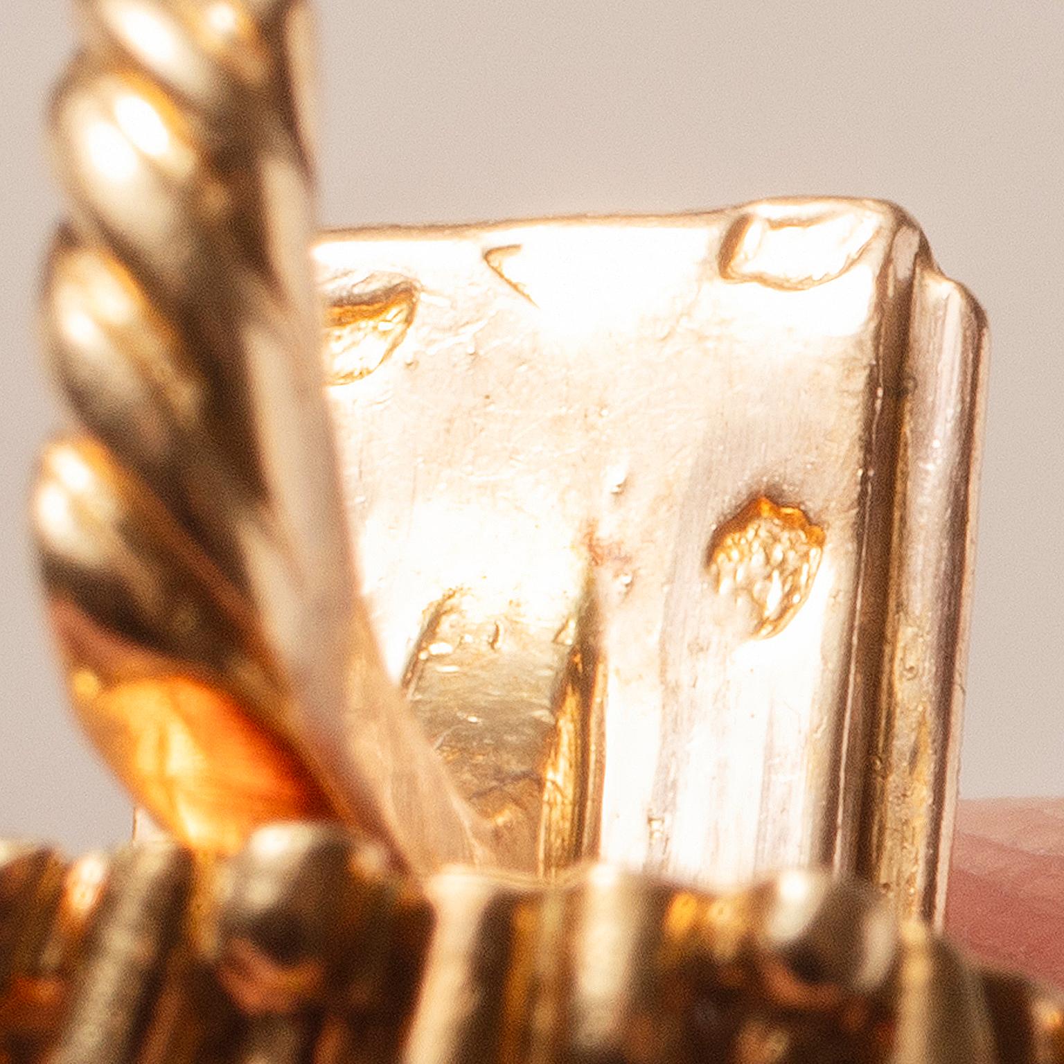 Un bracelet Herisson Van Cleef & Arpels en or 18 carats en vente 3