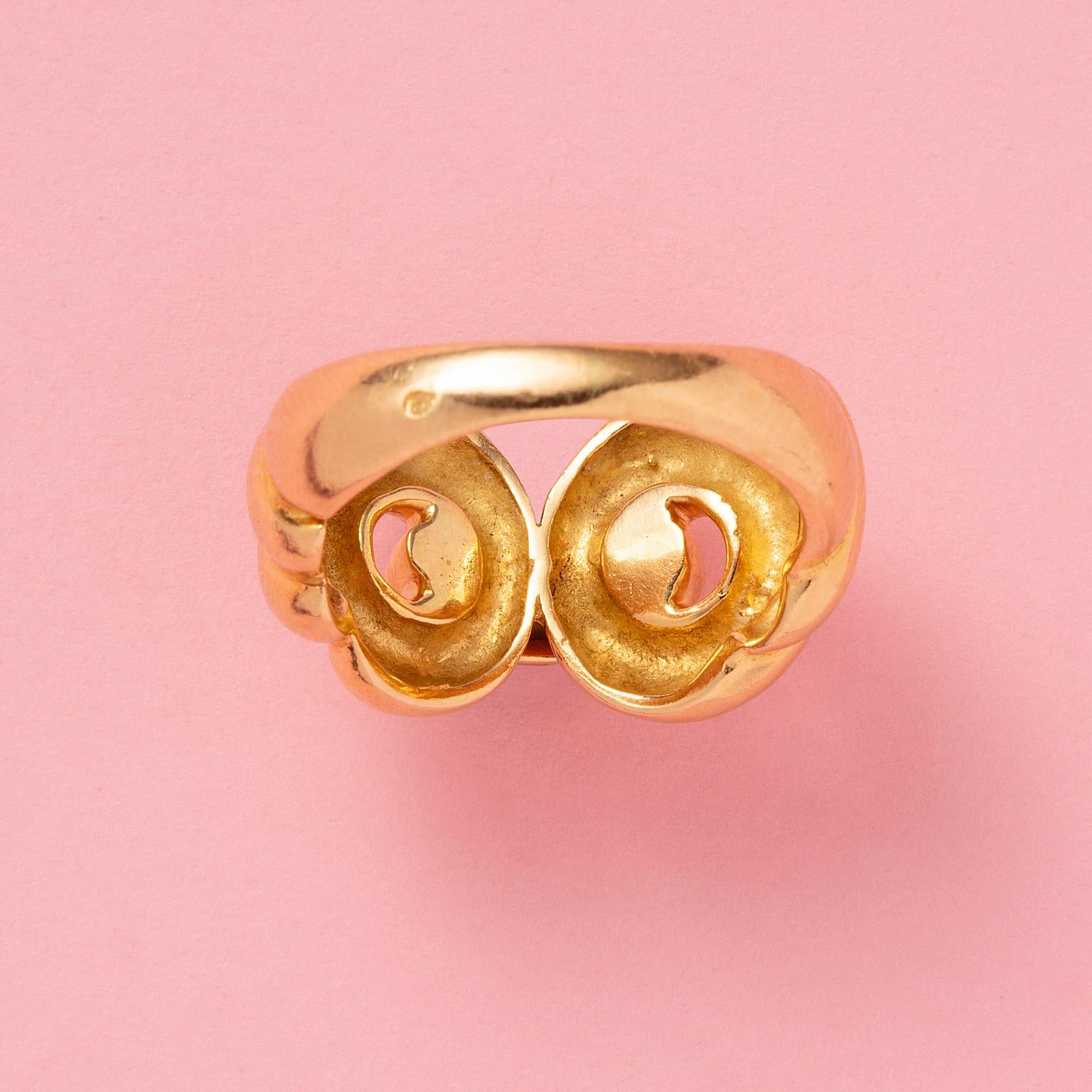 An 18k Gold Hermès Knot Ring 1