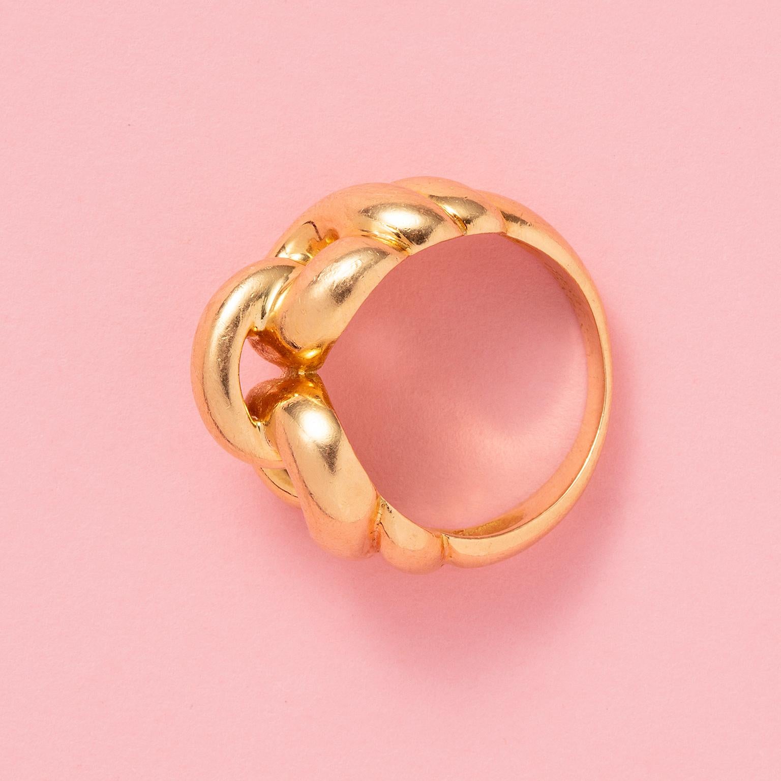 An 18k Gold Hermès Knot Ring 2