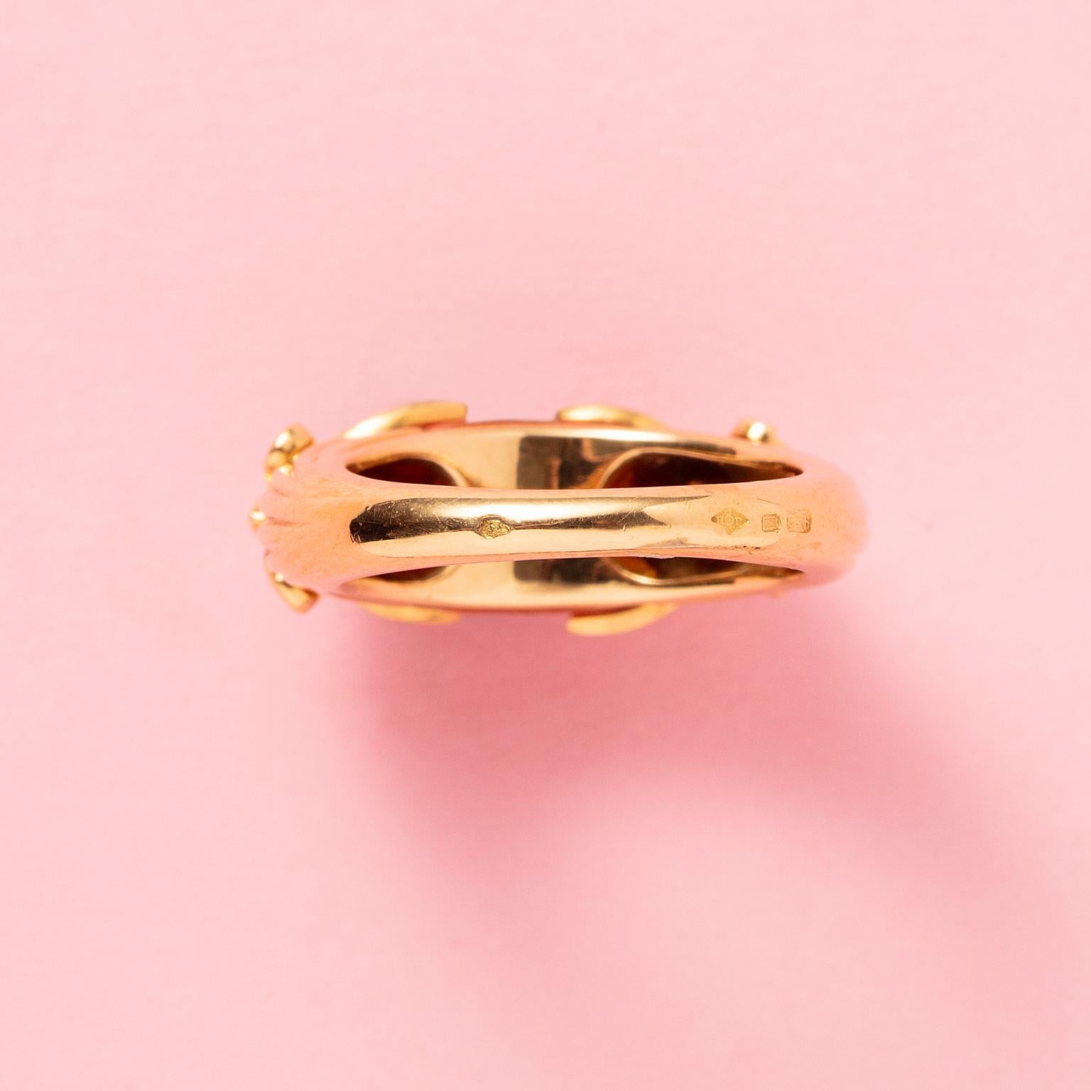 An 18k Gold Jean & Pierre Bellin Ring with Coral and Diamond Flowers For Sale 1