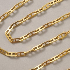 Una catena a maglie Marin in oro 18k