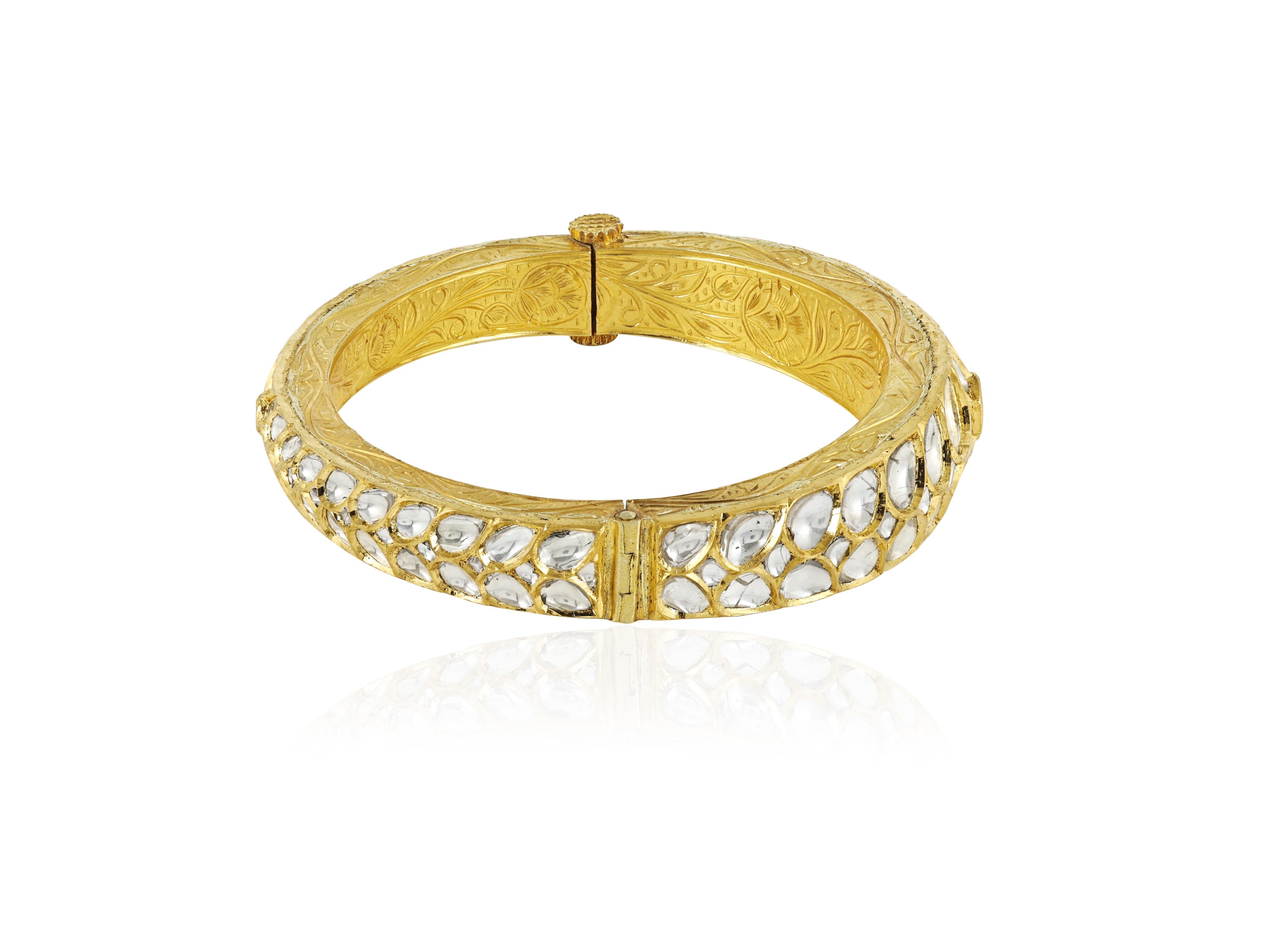 Un braccialetto polkis con diamante naturale in oro 18 carati  Gioielli del patrimonio indiano in vendita 5