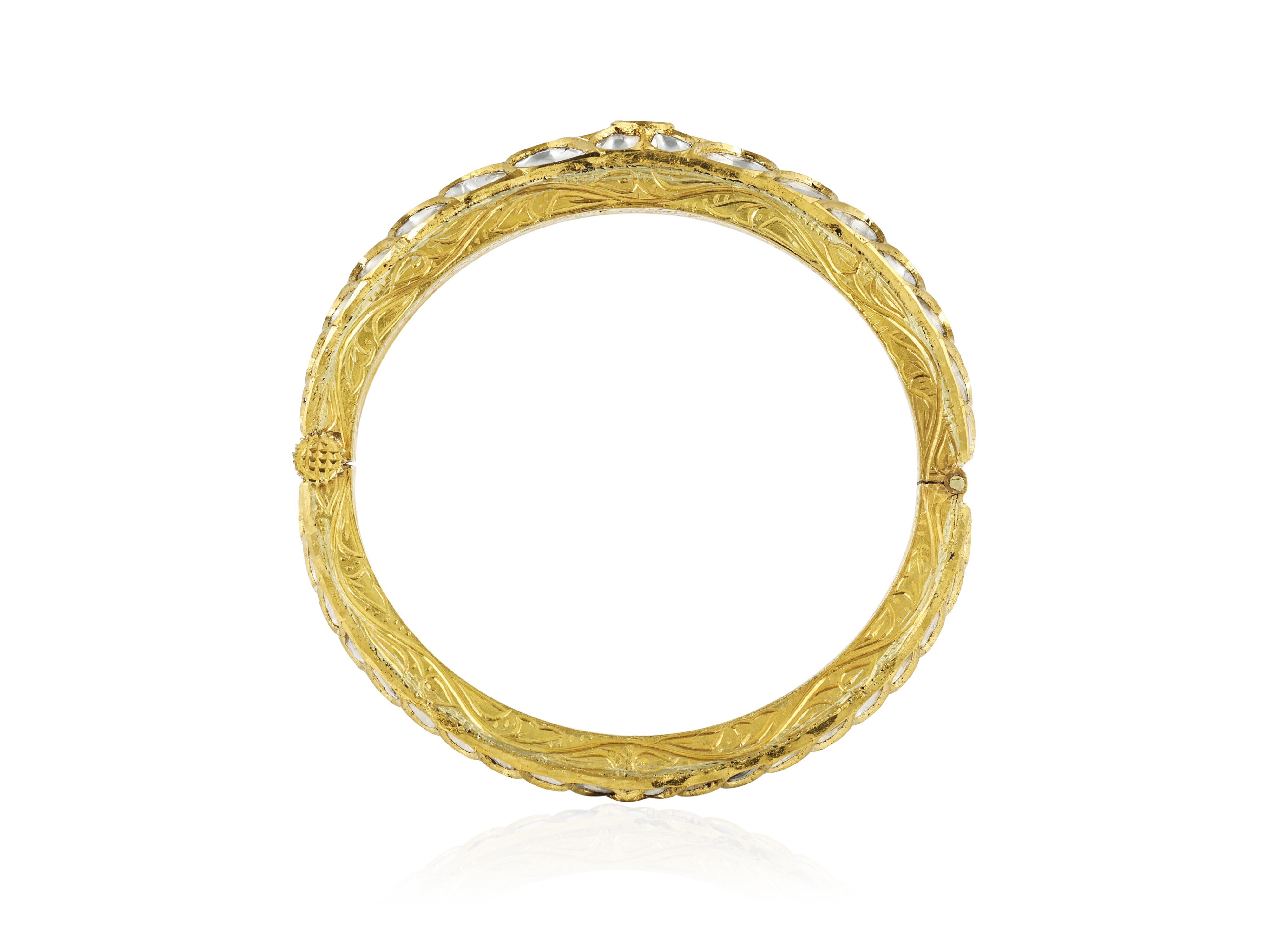 Un braccialetto polkis con diamante naturale in oro 18 carati  Gioielli del patrimonio indiano in vendita 7
