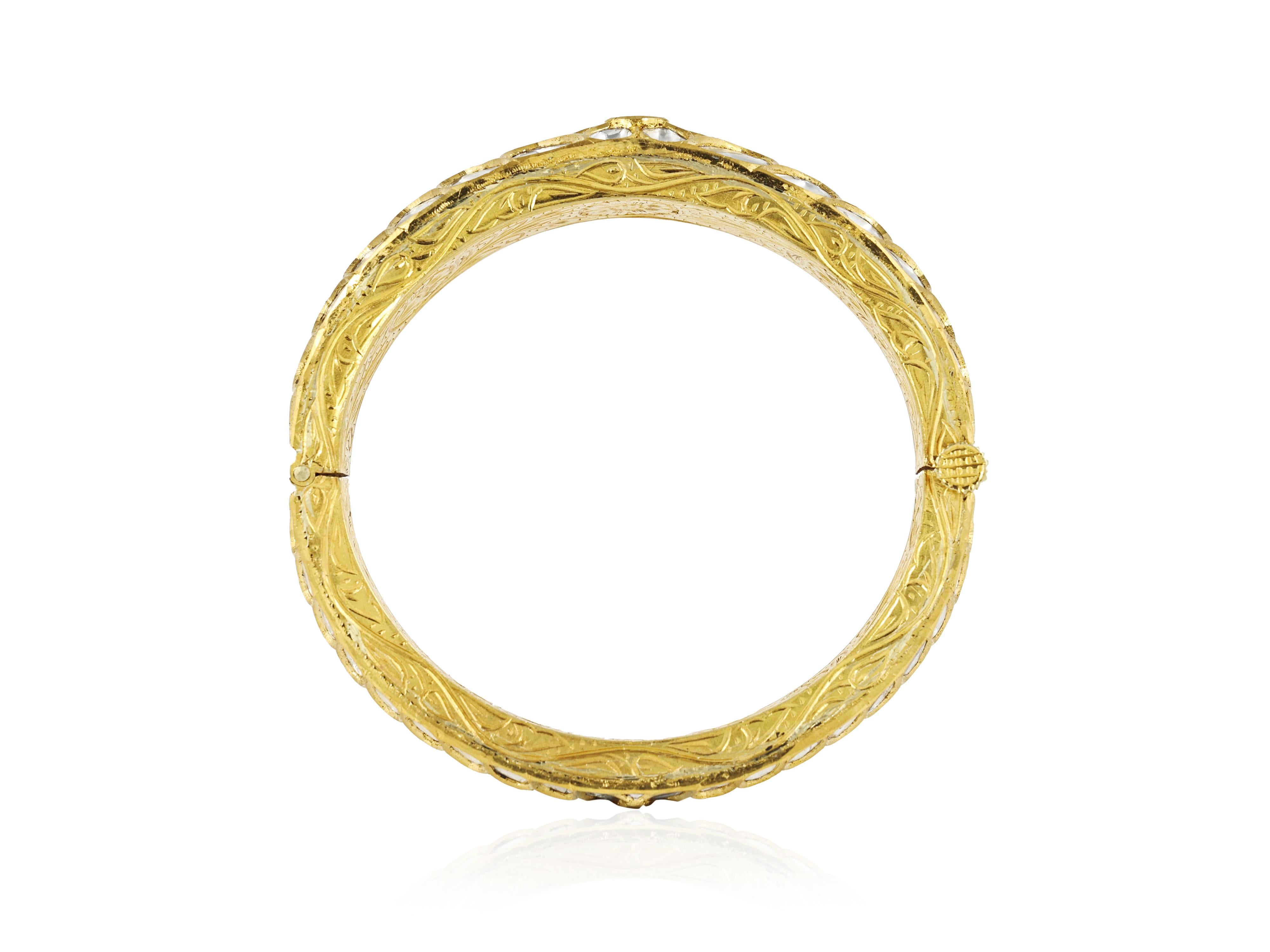 Un braccialetto polkis con diamante naturale in oro 18 carati  Gioielli del patrimonio indiano in vendita 8