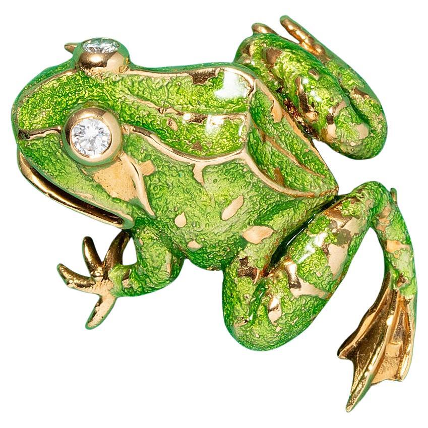 An 18k Gold Van Cleef & Arpels Frog Brooch with Enamel and Diamond For Sale