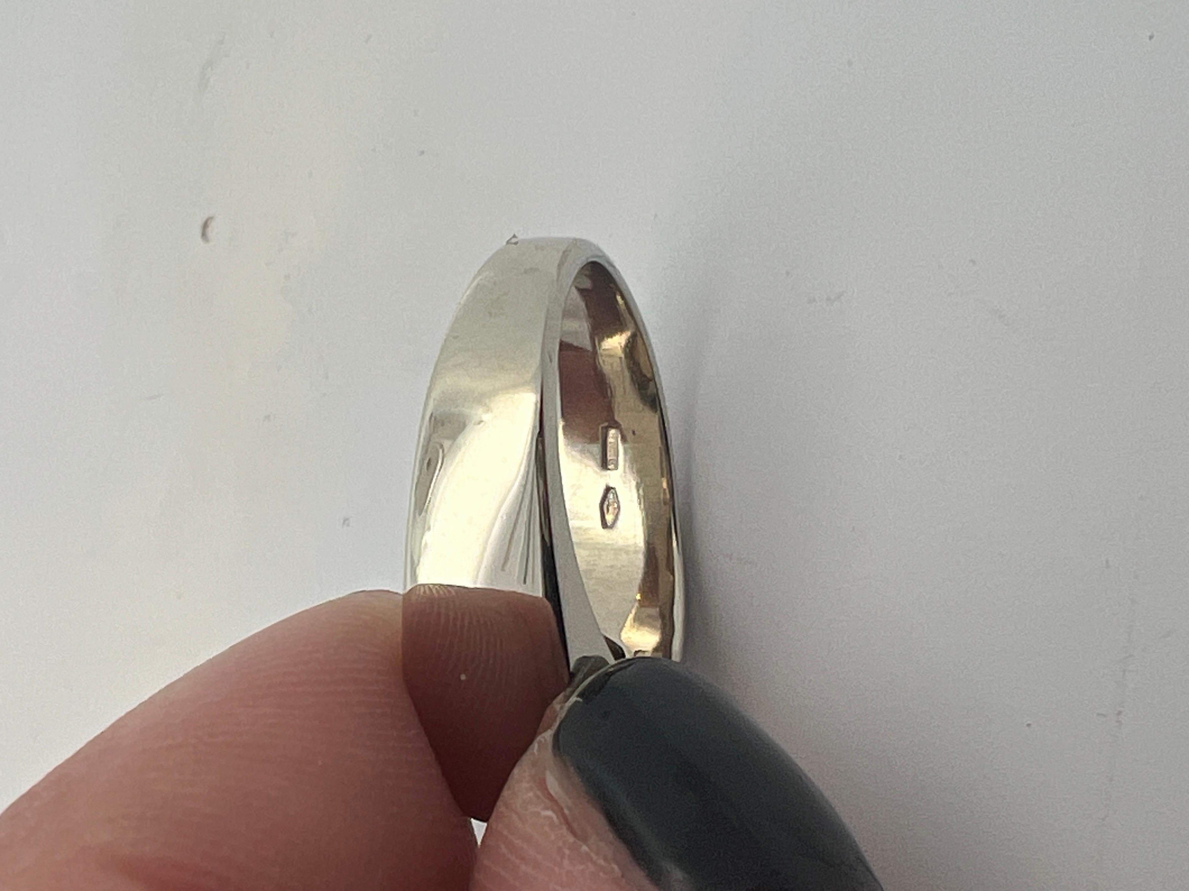Un anello in oro giallo e bianco 18 carati di Bulgari in vendita 11
