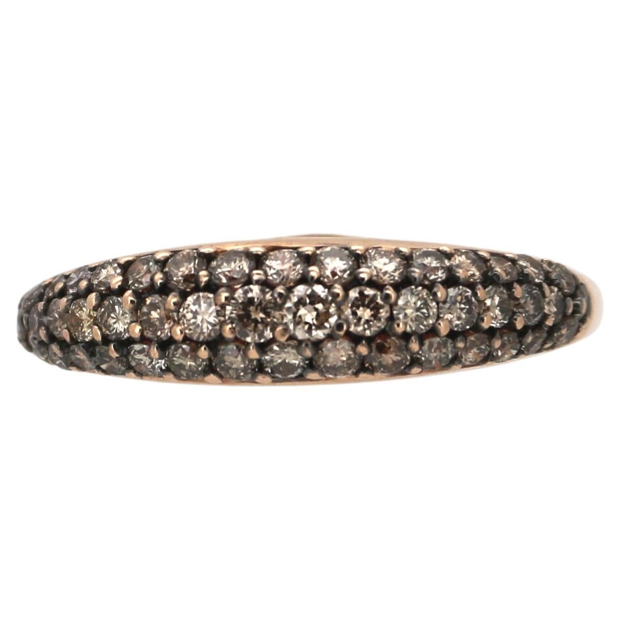 Ein Ring aus 18 Karat Rotgold und Diamanten von Bigli im Angebot
