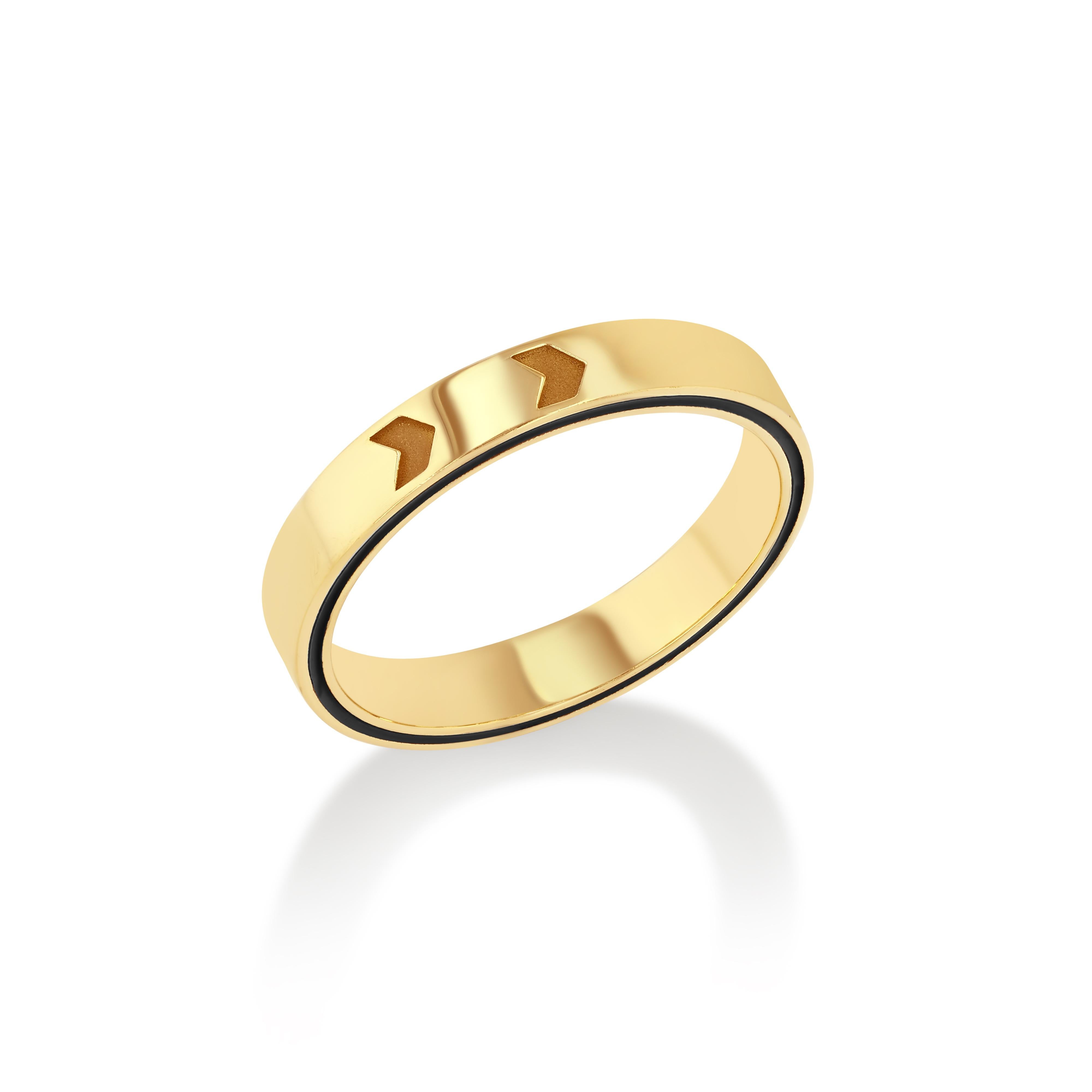 For Sale:  An 18k Solid Yellow Gold Ring with Black Enamel Piping 2