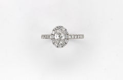 Ovaler Diamant-Cluster-Ring aus 18-karätigem Weißgold, GIA E VS2, Entourage