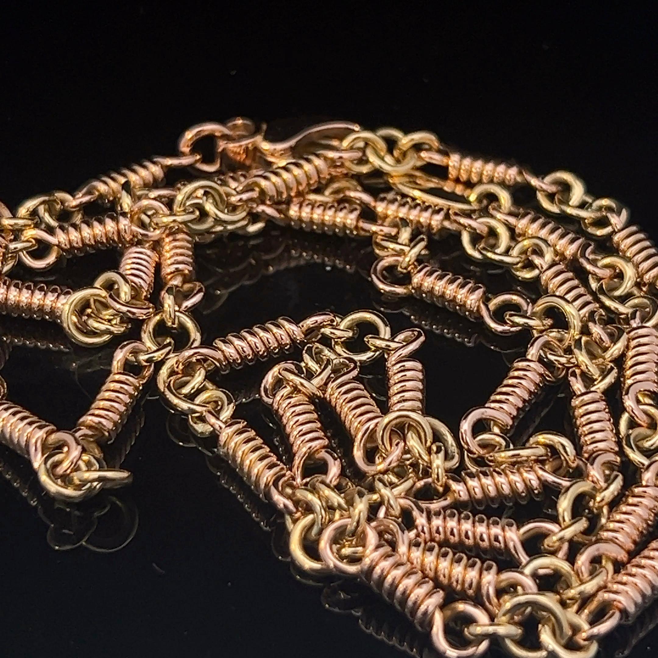 An 18k yellow and red gold long chain by Bulgari. For Sale at 1stDibs