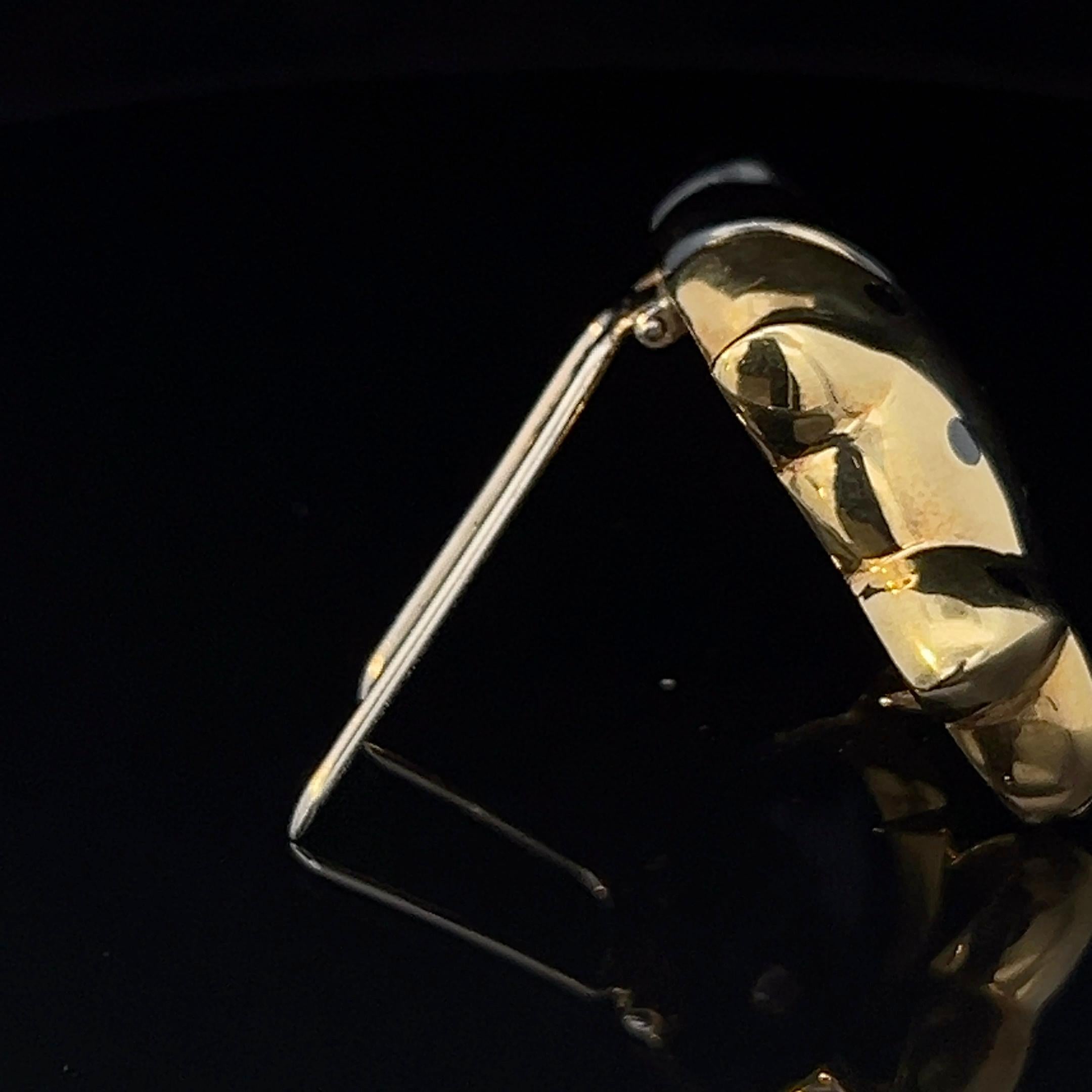 Une broche 