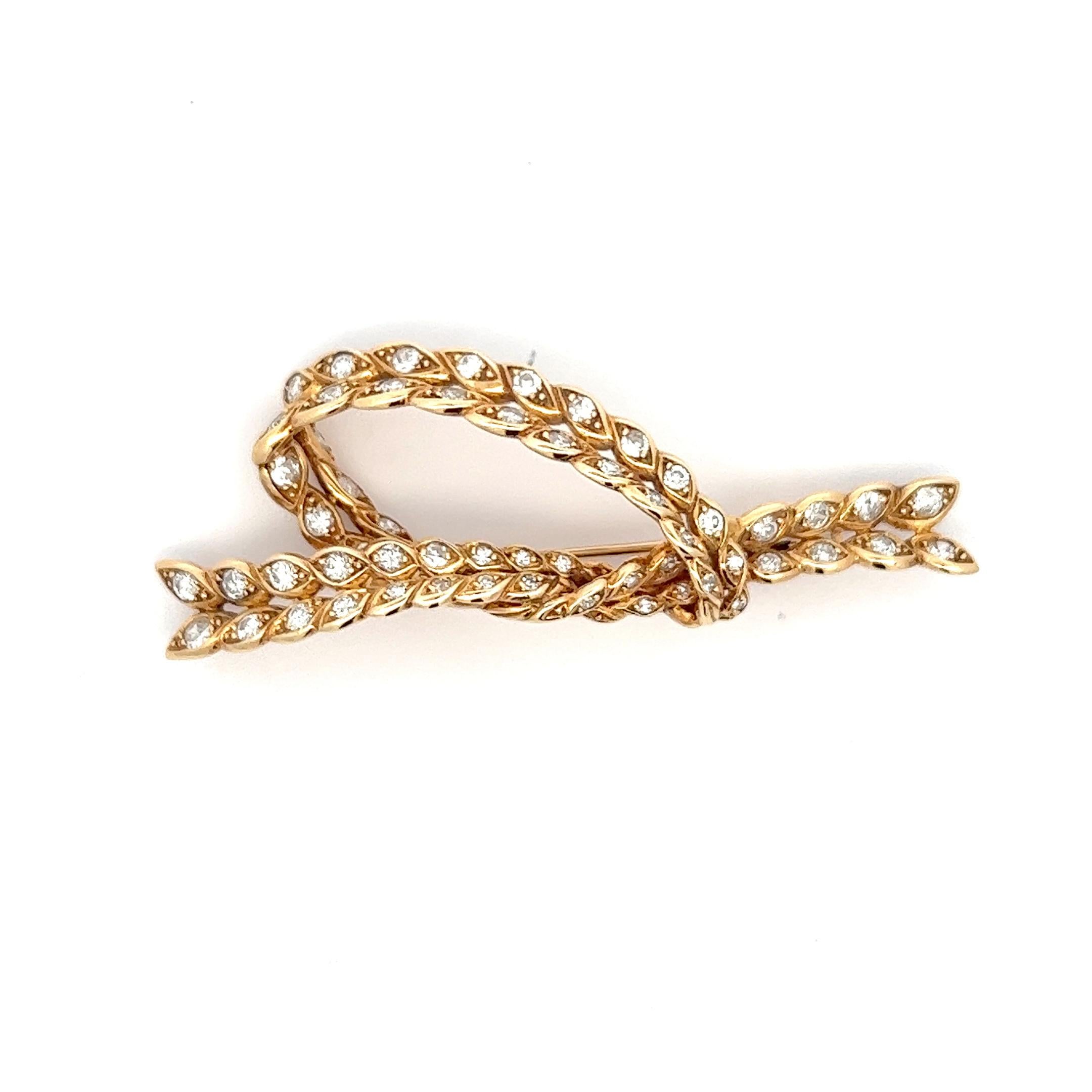 An 18k yellow gold and Diamond brooch by Sterlé In Good Condition In KERKRADE, NL