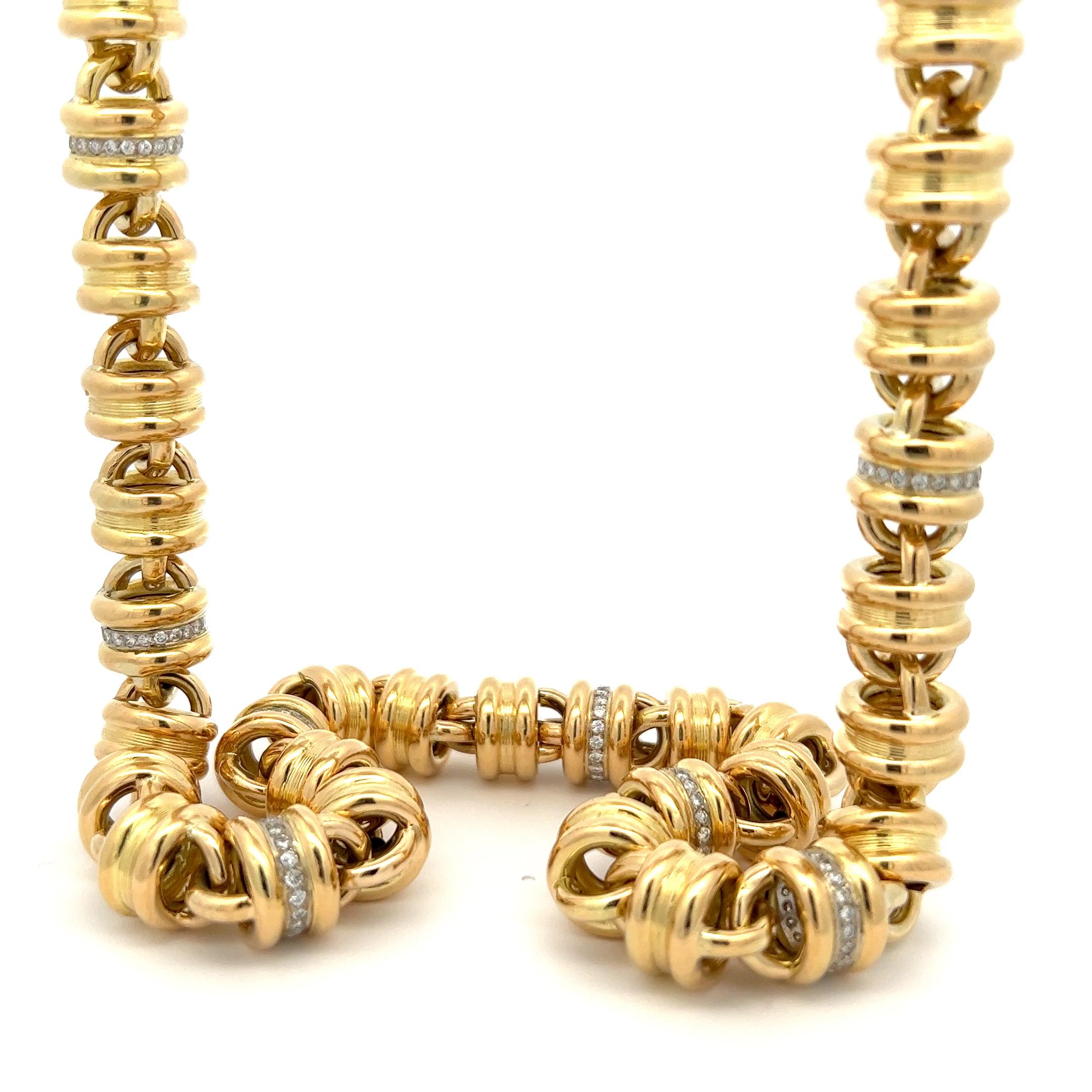An 18k yellow gold and Diamond necklace by Georges Lenfant for Paloma Picasso. In Good Condition For Sale In KERKRADE, NL