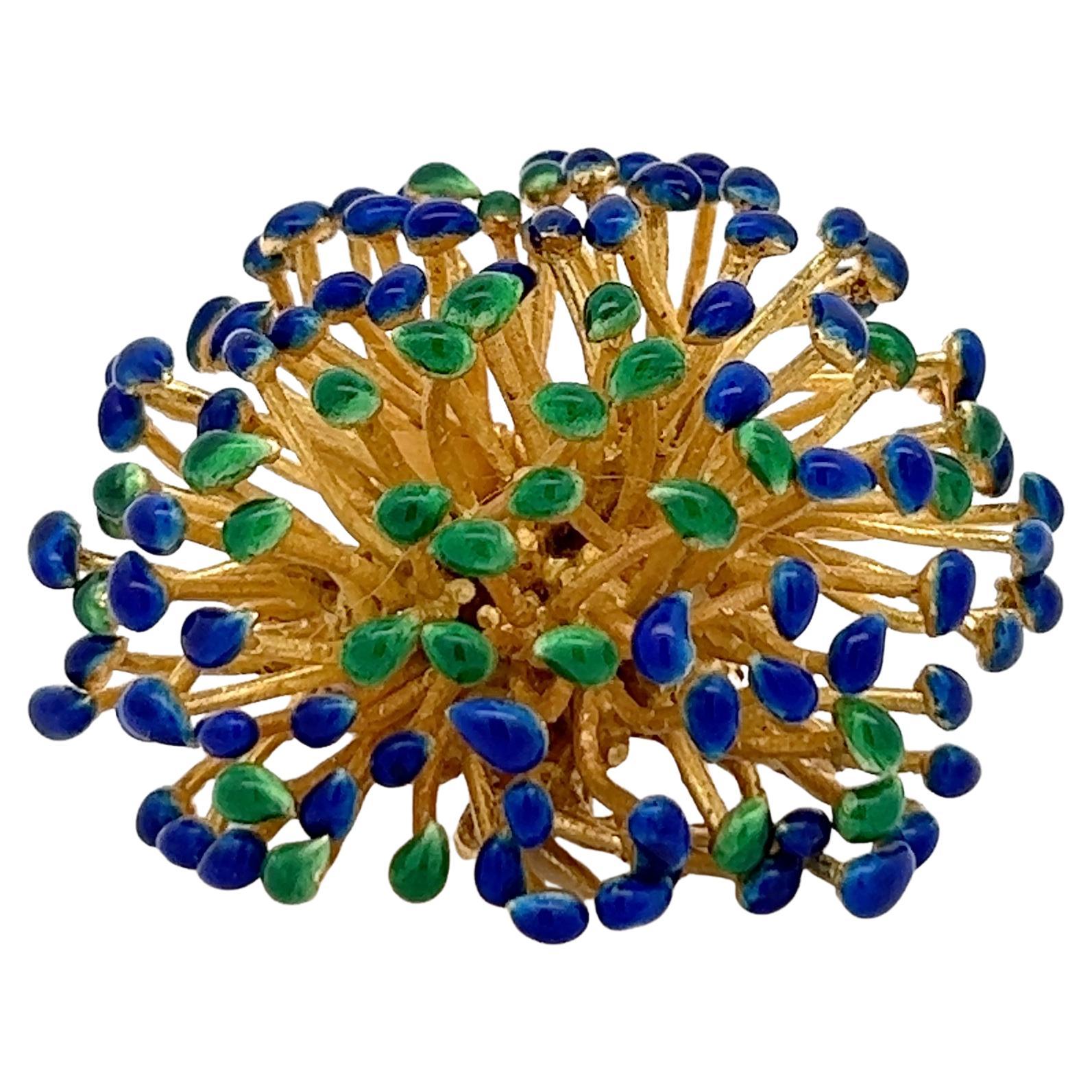 An 18k yellow gold and enamel brooch by W. Teller. For Sale