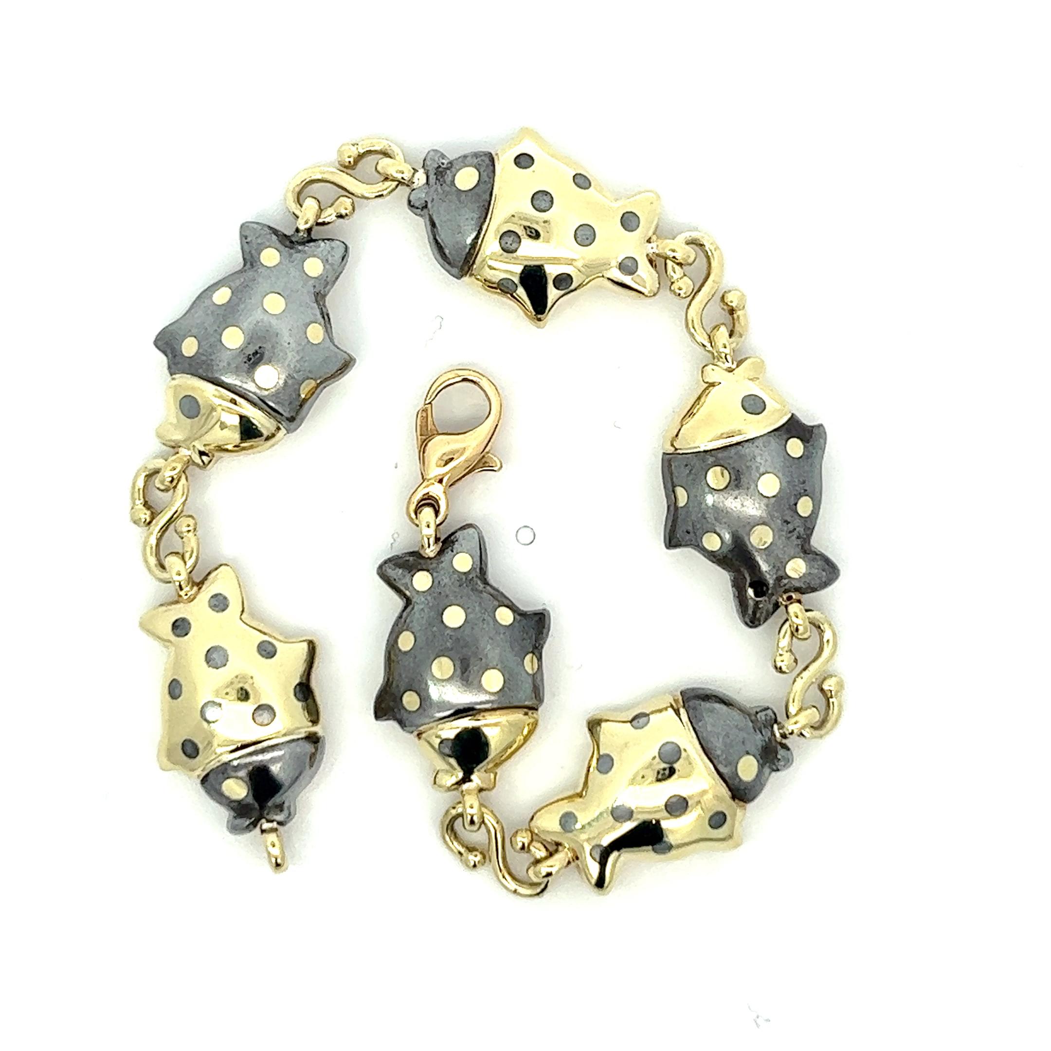 Un bracelet en or jaune 18k et hématite de Faraone / Tiffany & Co. Bon état - En vente à KERKRADE, NL