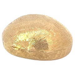 An 18k yellow gold box by Mario Buccellati