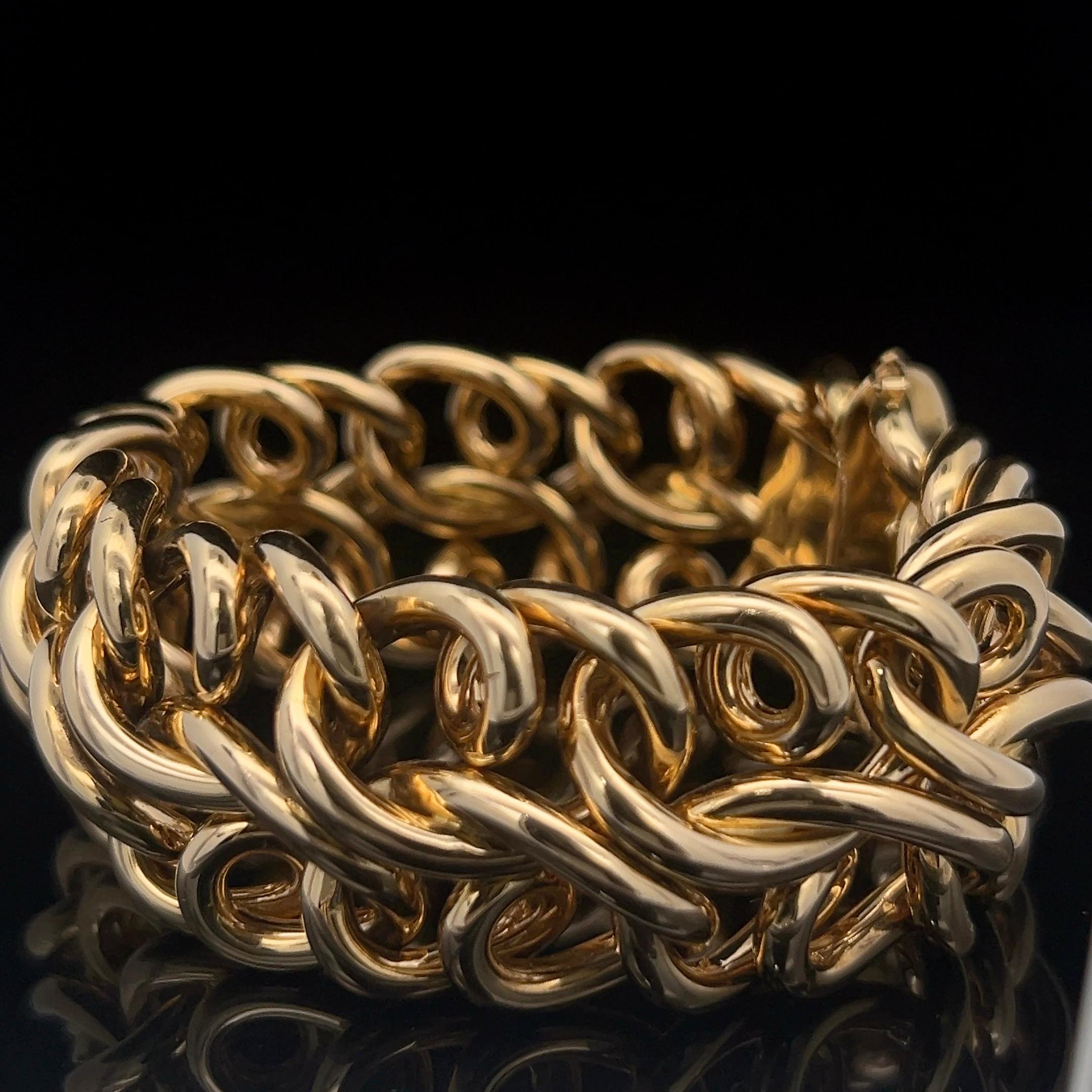 Un bracelet en or jaune 18 carats de Carlo Weingrill en vente 8